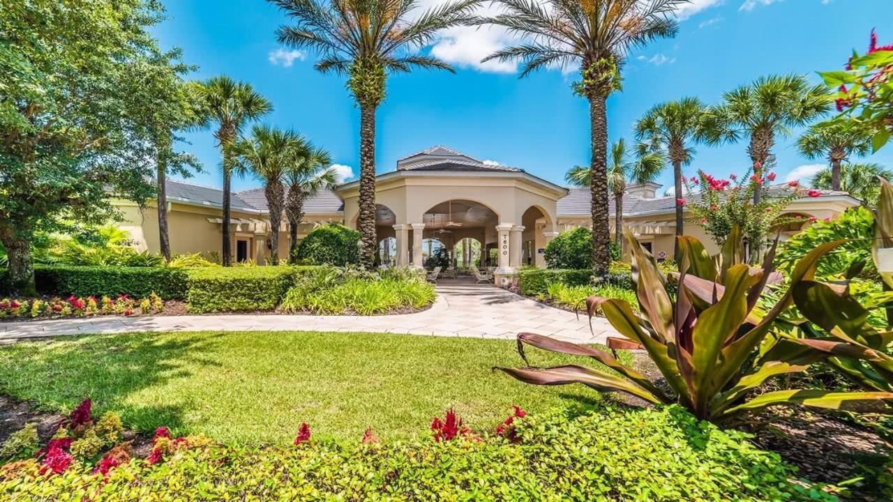2563 Maneshaw Orlando