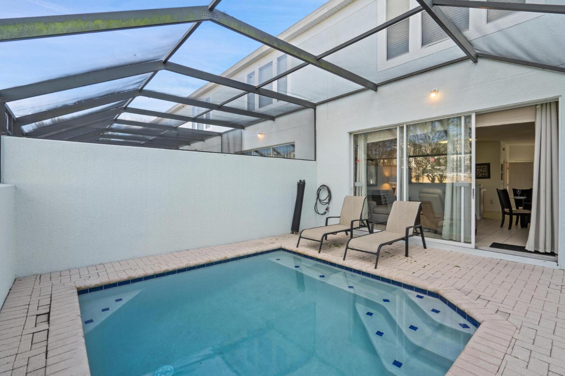 2563 Maneshaw Orlando