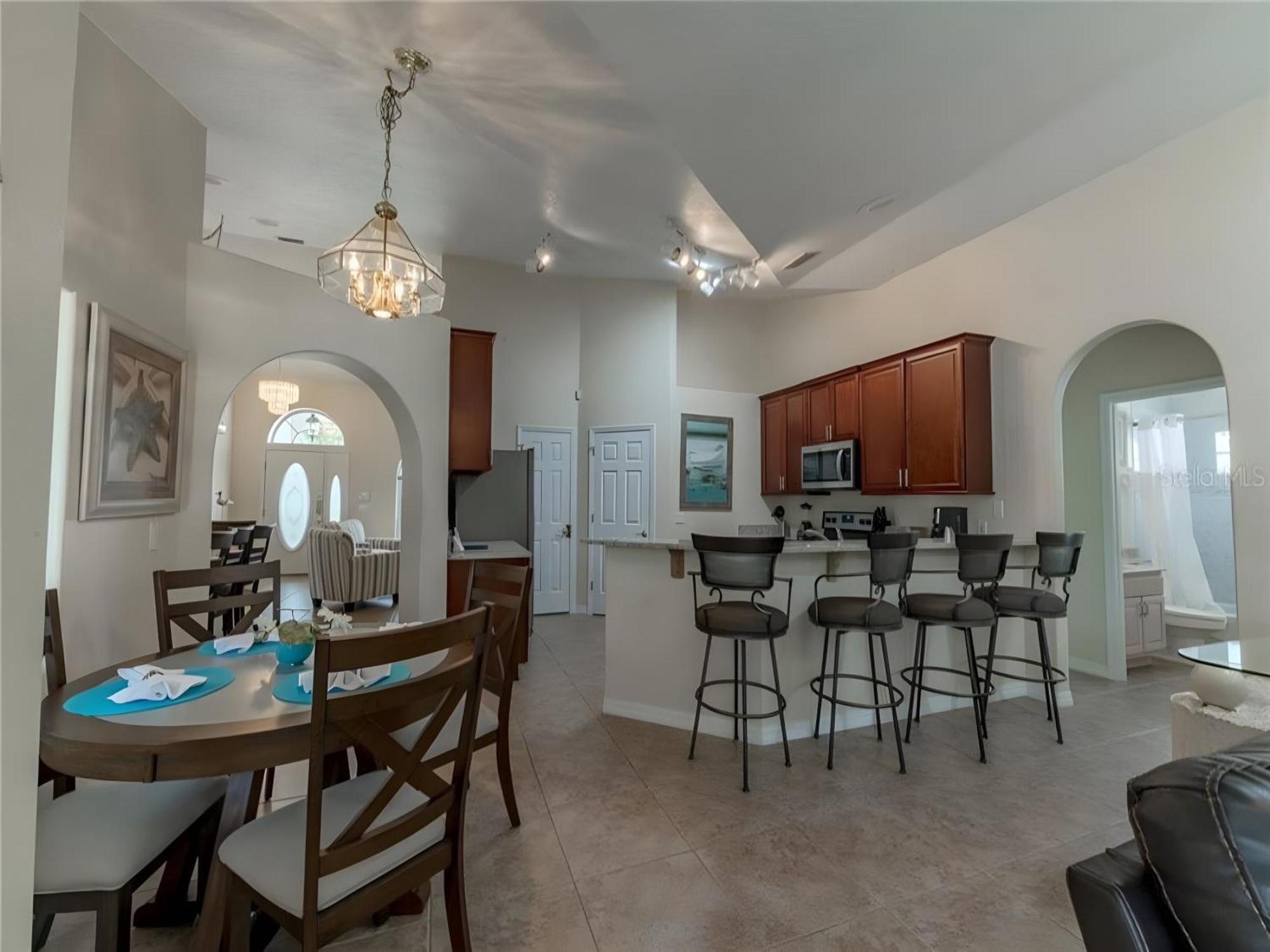 Magnolia Relaxing 5 Bedroom Near Sleeps 12 Holiday home Orlando