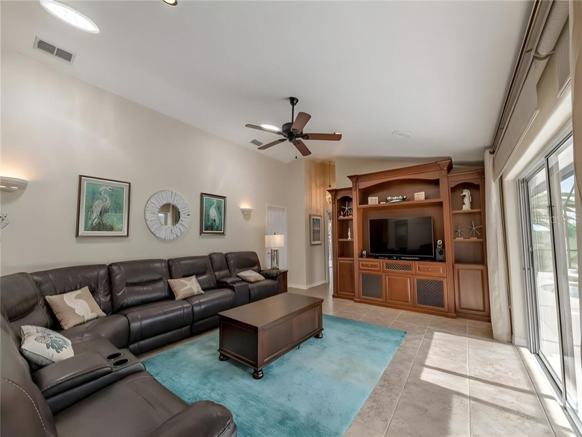 Magnolia Relaxing 5 Bedroom Near Sleeps 12