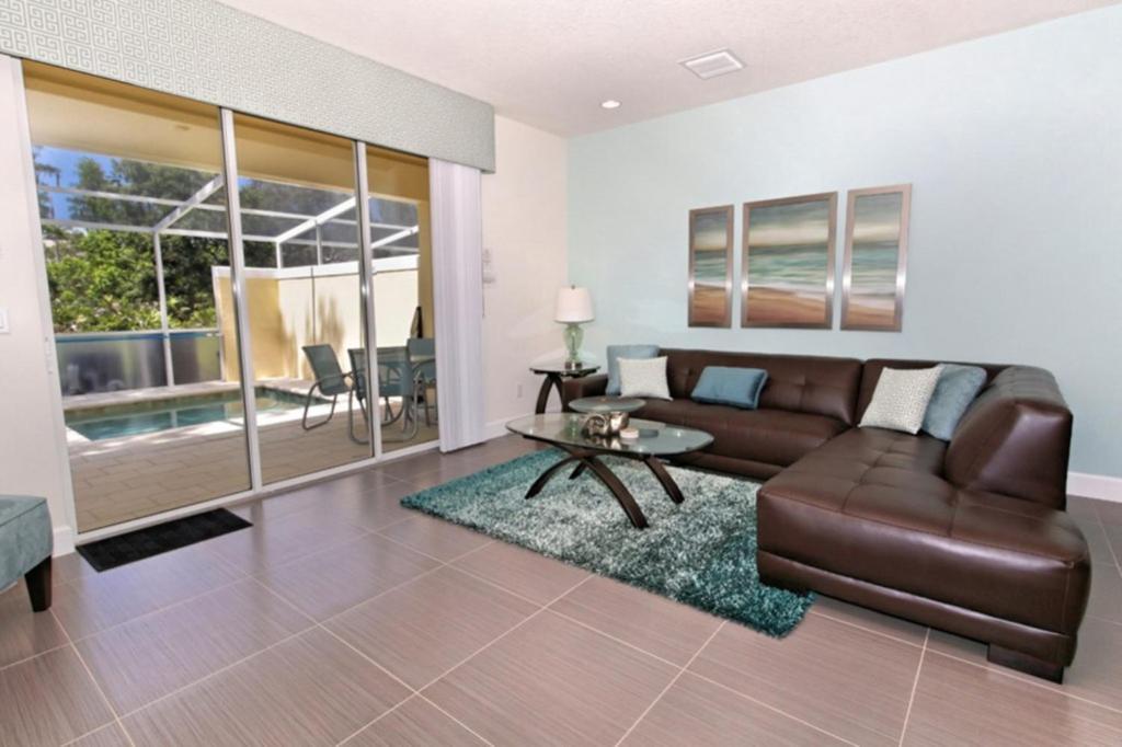 Serenity Townhome: Disney-area Retreat With Private Pool