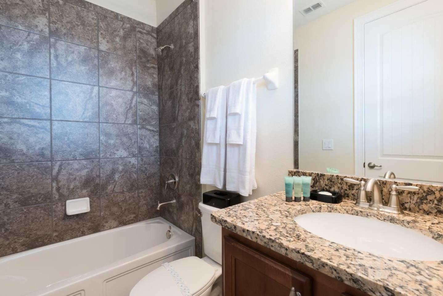 Ec441 - Hospitable Hideaway With Private Pool And At Encore