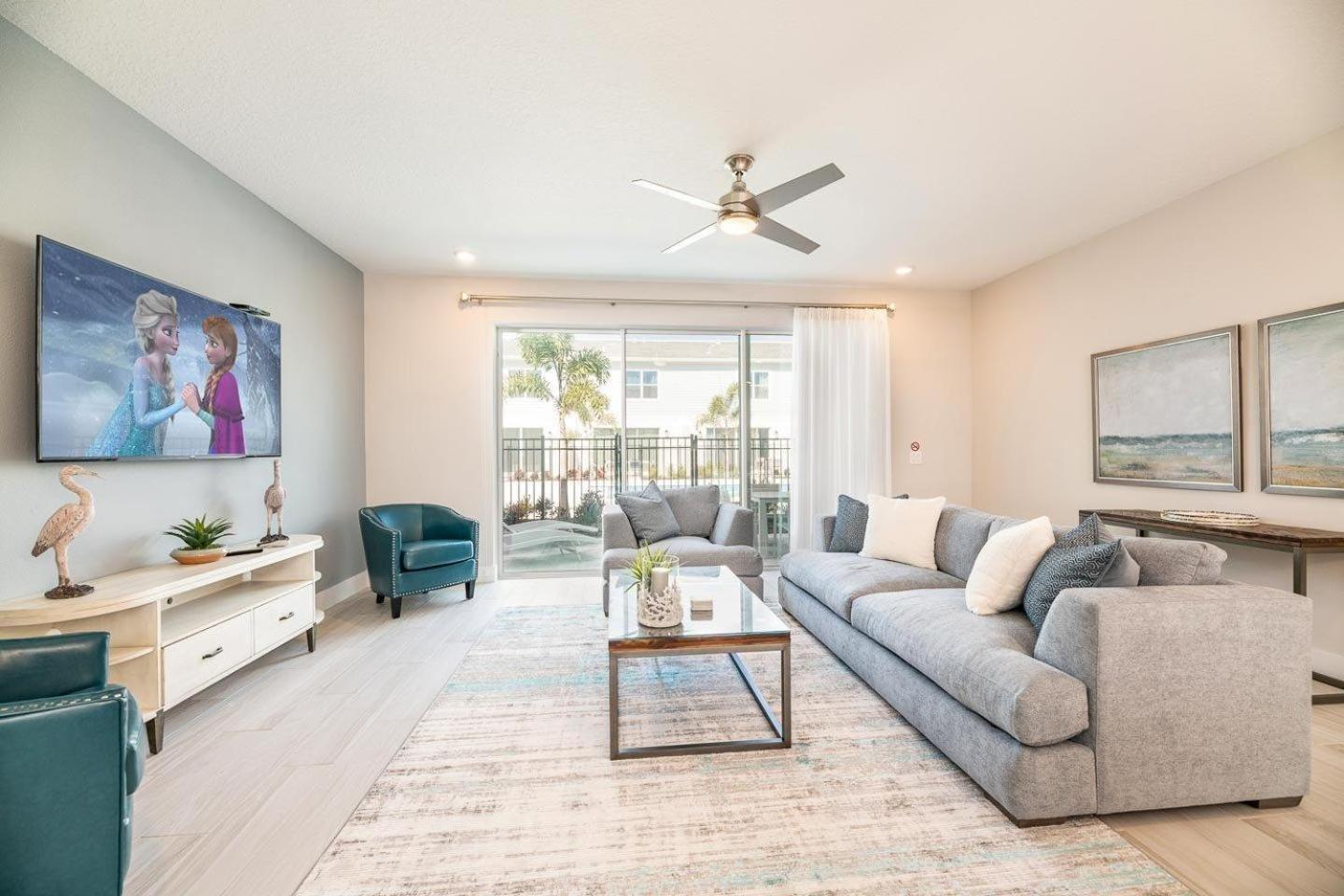 Et013 - Coastal Townhouse With Themed Bedroom At Reunion Holiday home *