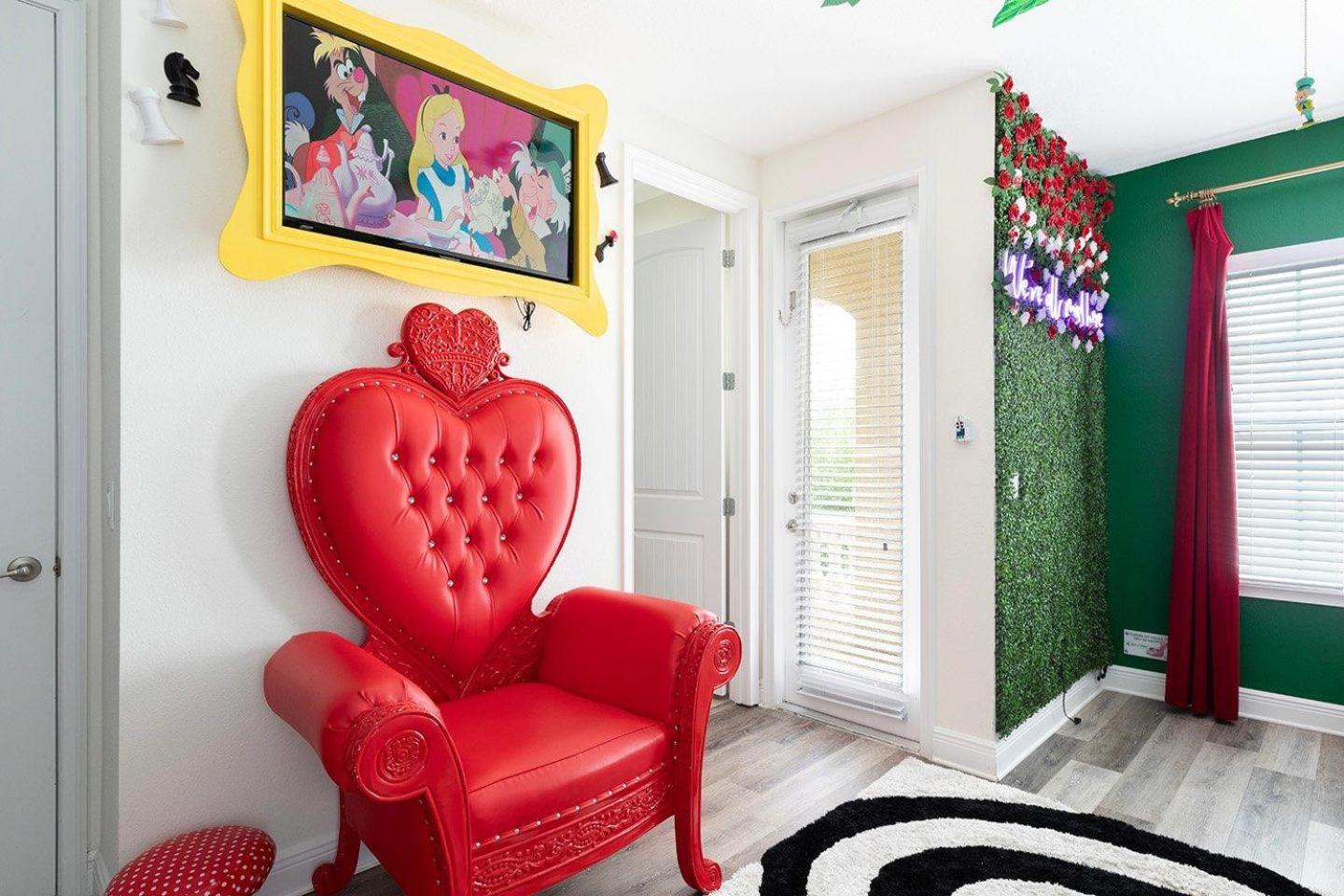 Ec083 - The Wonderland House - Crs Holiday home *