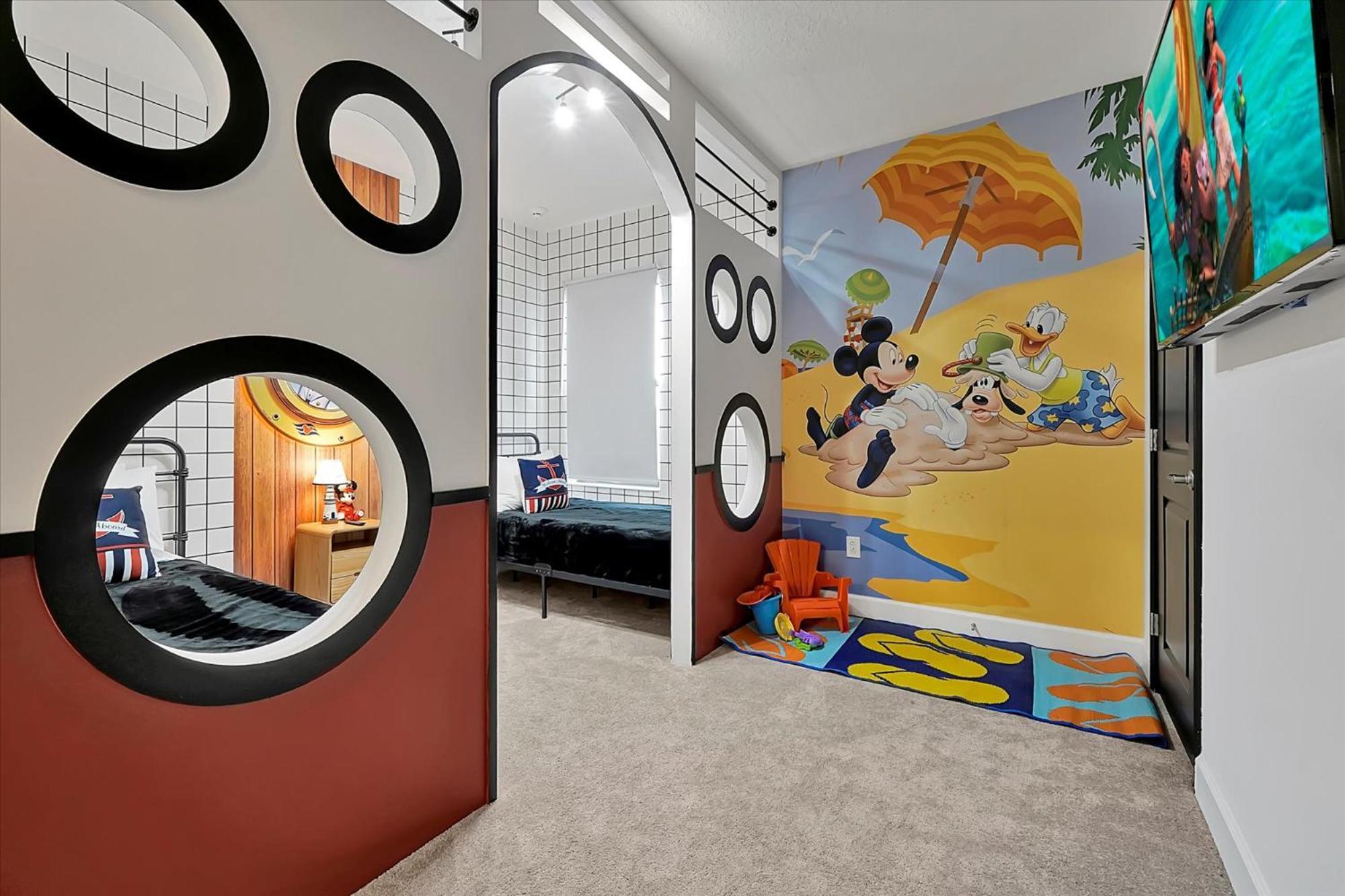 Holiday home Epic Mansion-pool-game Room-theater-2 *