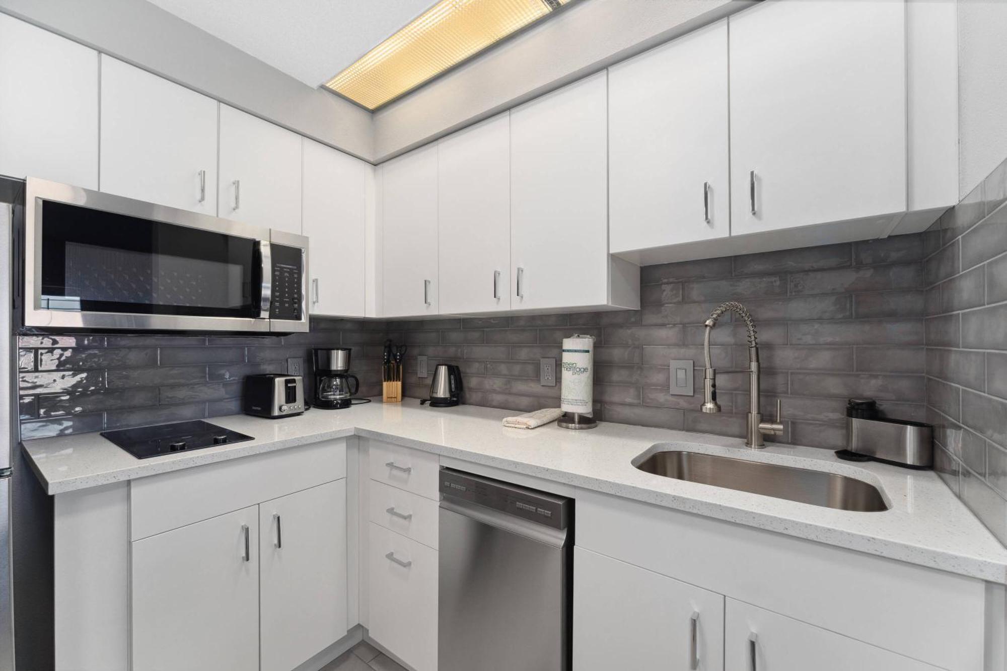 Apartment Comfort Close To Attractions *