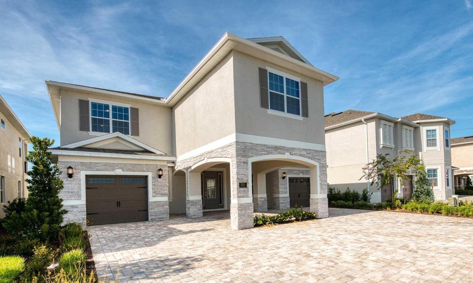Gleaming 12 Bdrm With Themed Bedrooms At Encore Orlando
