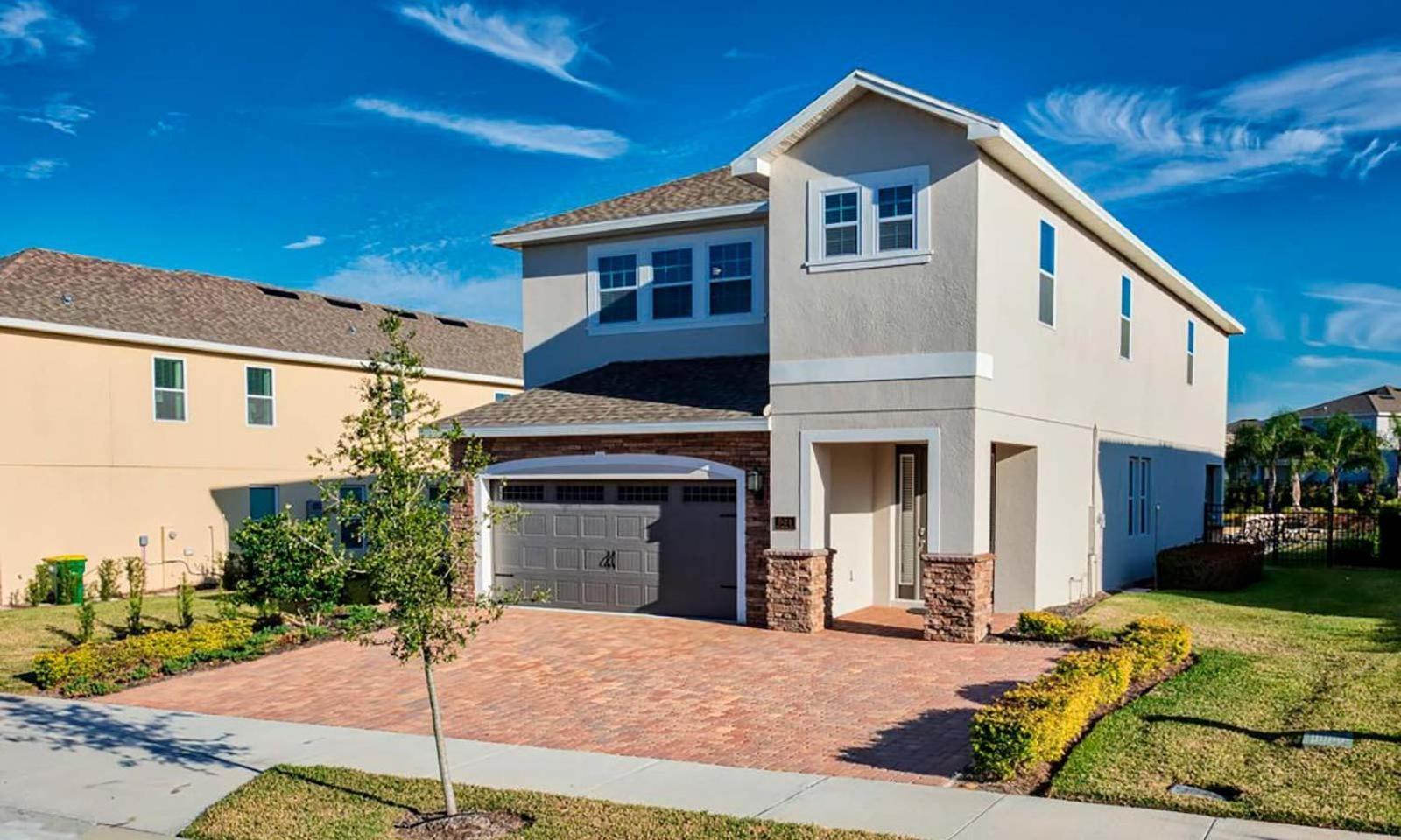 Sun-kissed 6 Bdrm With Private Pool At Encore Orlando