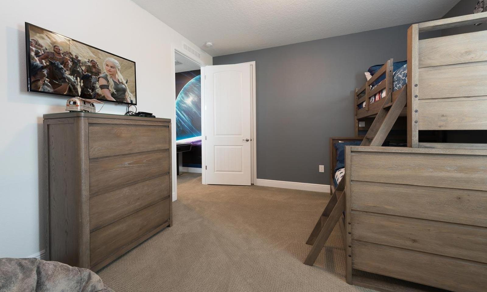 Sun-kissed 6 Bdrm With Private Pool At Encore Orlando