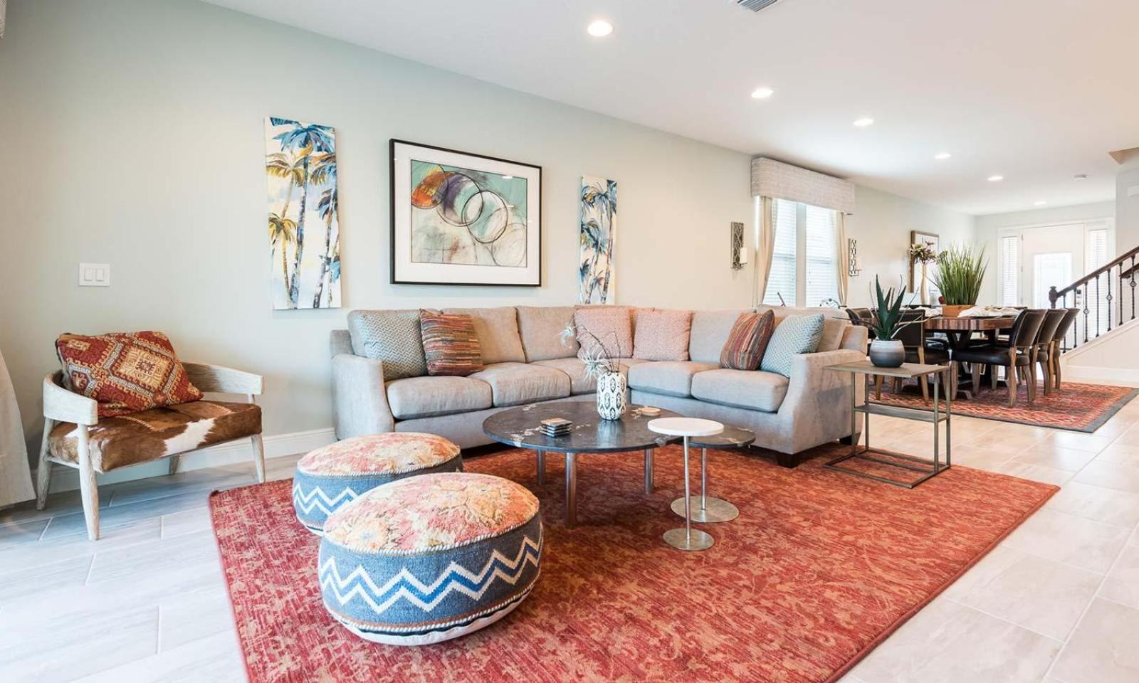 Sun-kissed 6 Bdrm With Private Pool At Encore