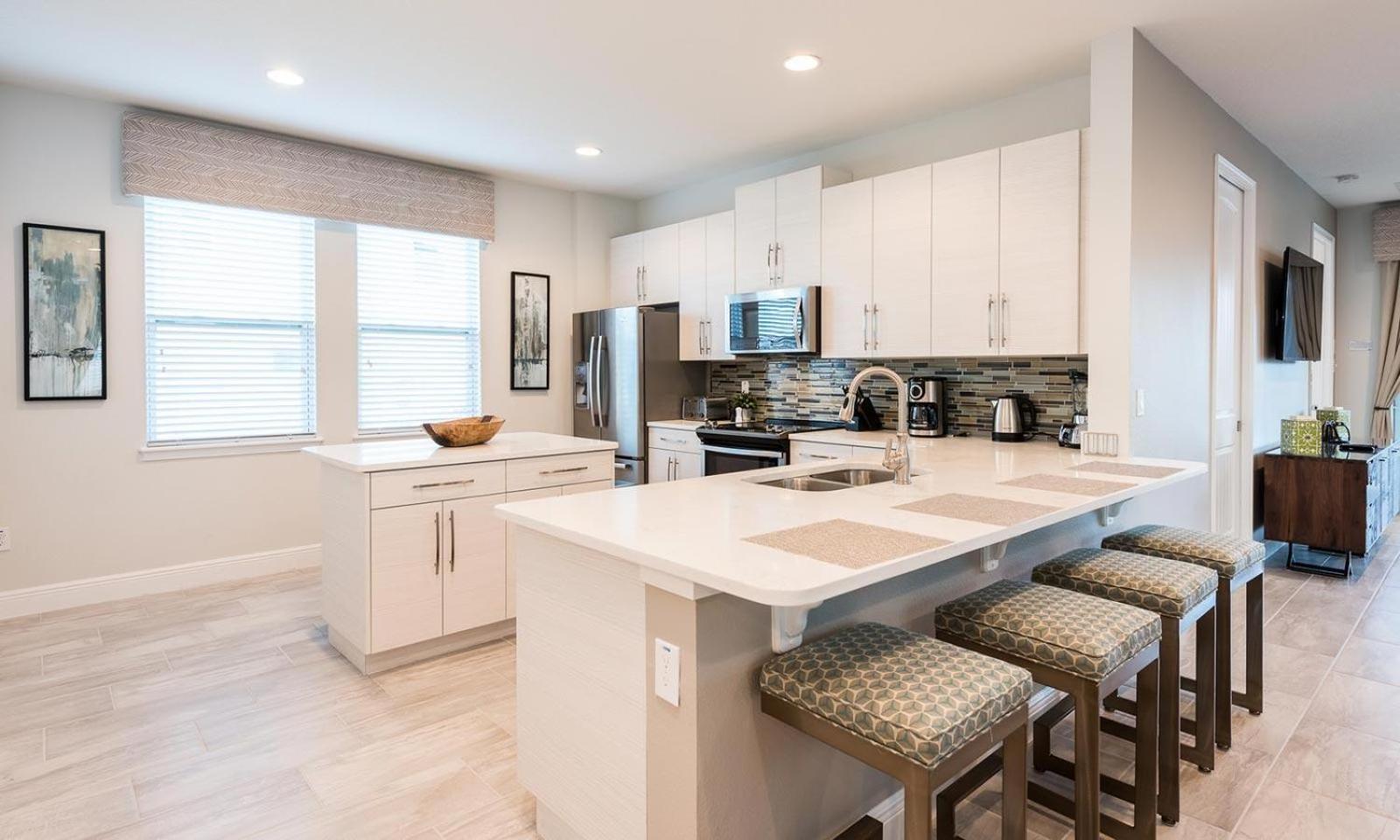 Sun-kissed 6 Bdrm With Private Pool At Encore Holiday home Orlando