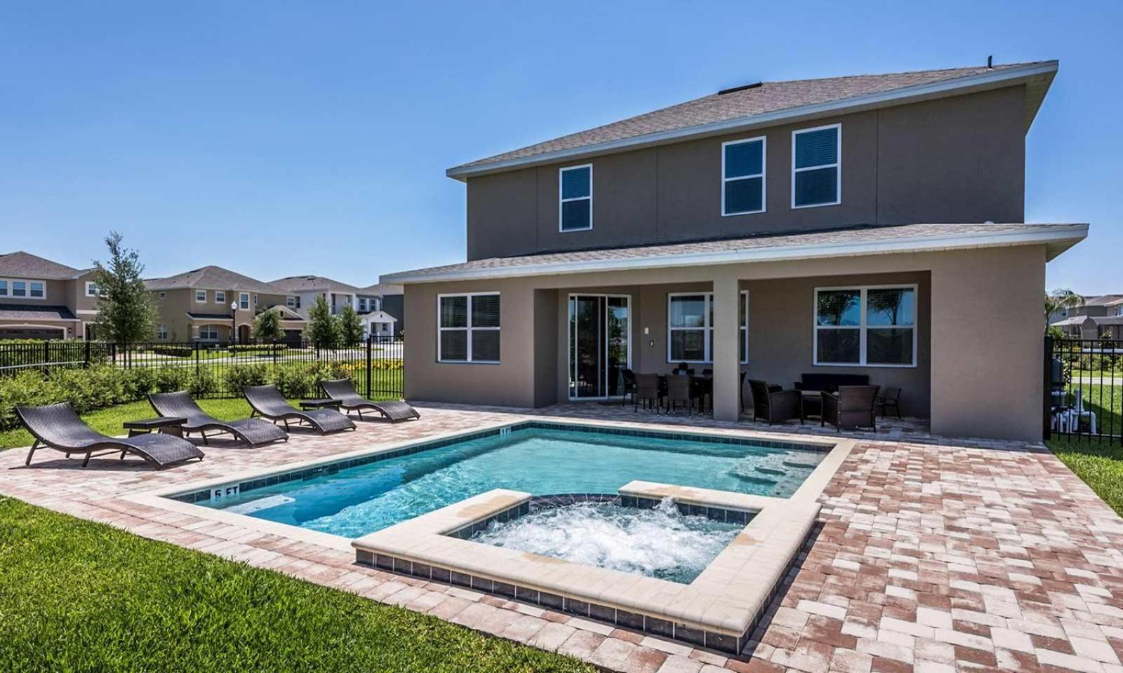 Bright Chic 6 Bdrm With Games At Encore Casa de férias Orlando