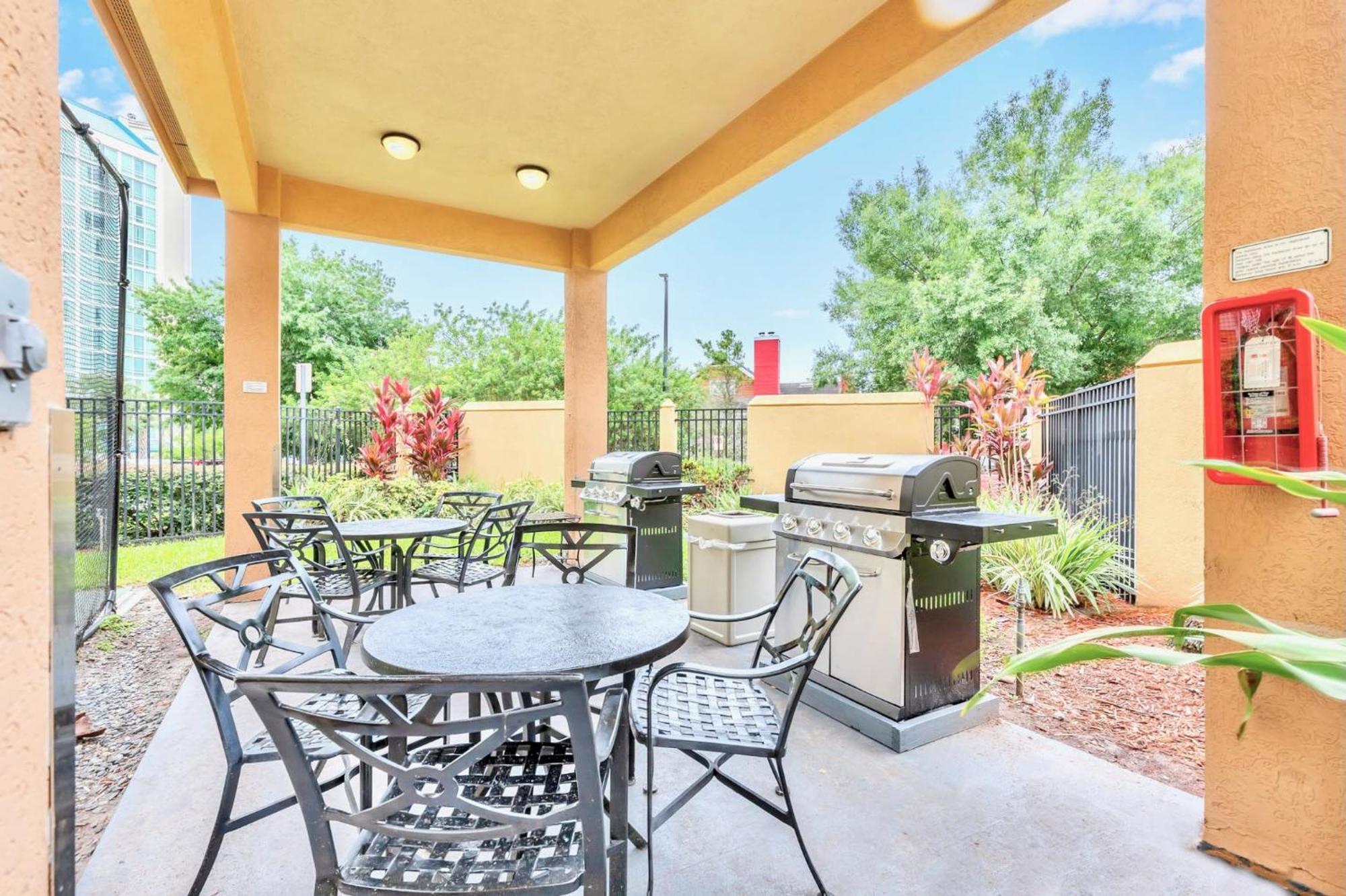 W Pool & Hot Tub - Near Universal Apartment Orlando