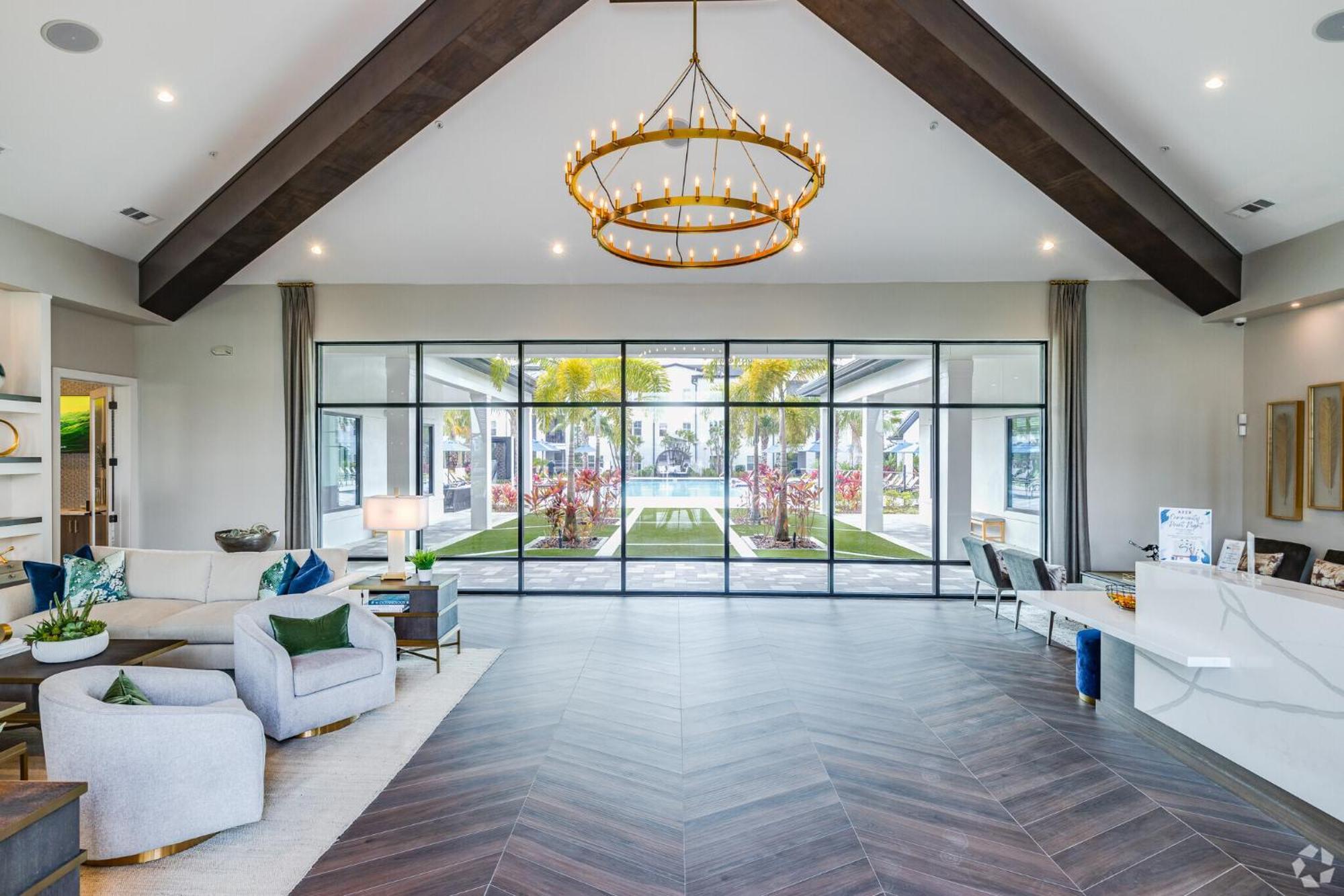 Private Full Close To Universal King Suite, Pool