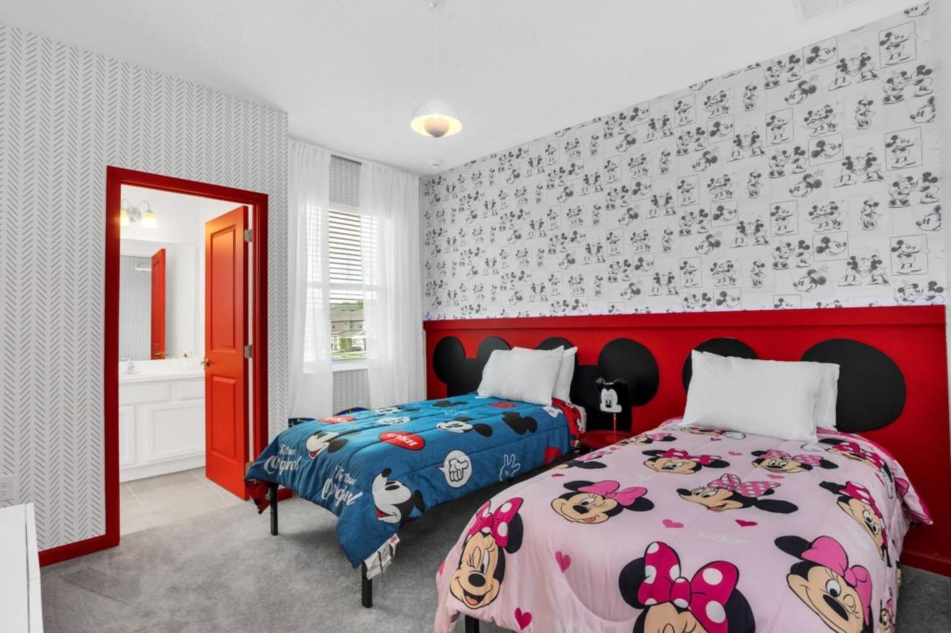 Relaxing Retreat With Theater 6331