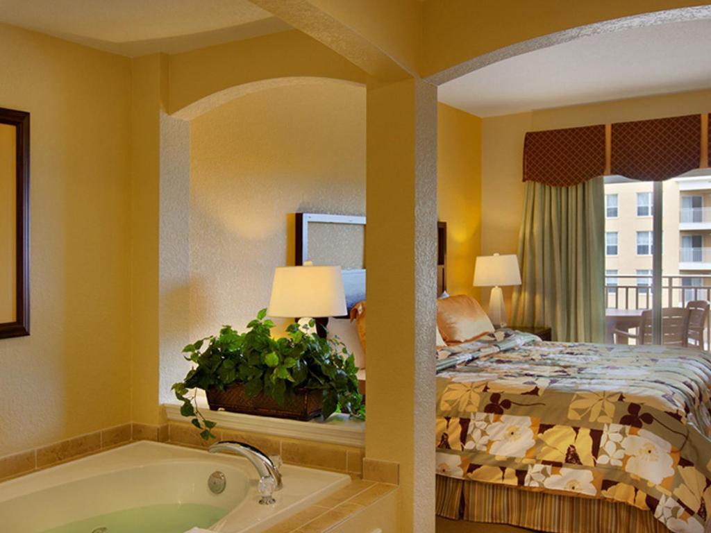 Be Our Silver Guest Hotel 4*