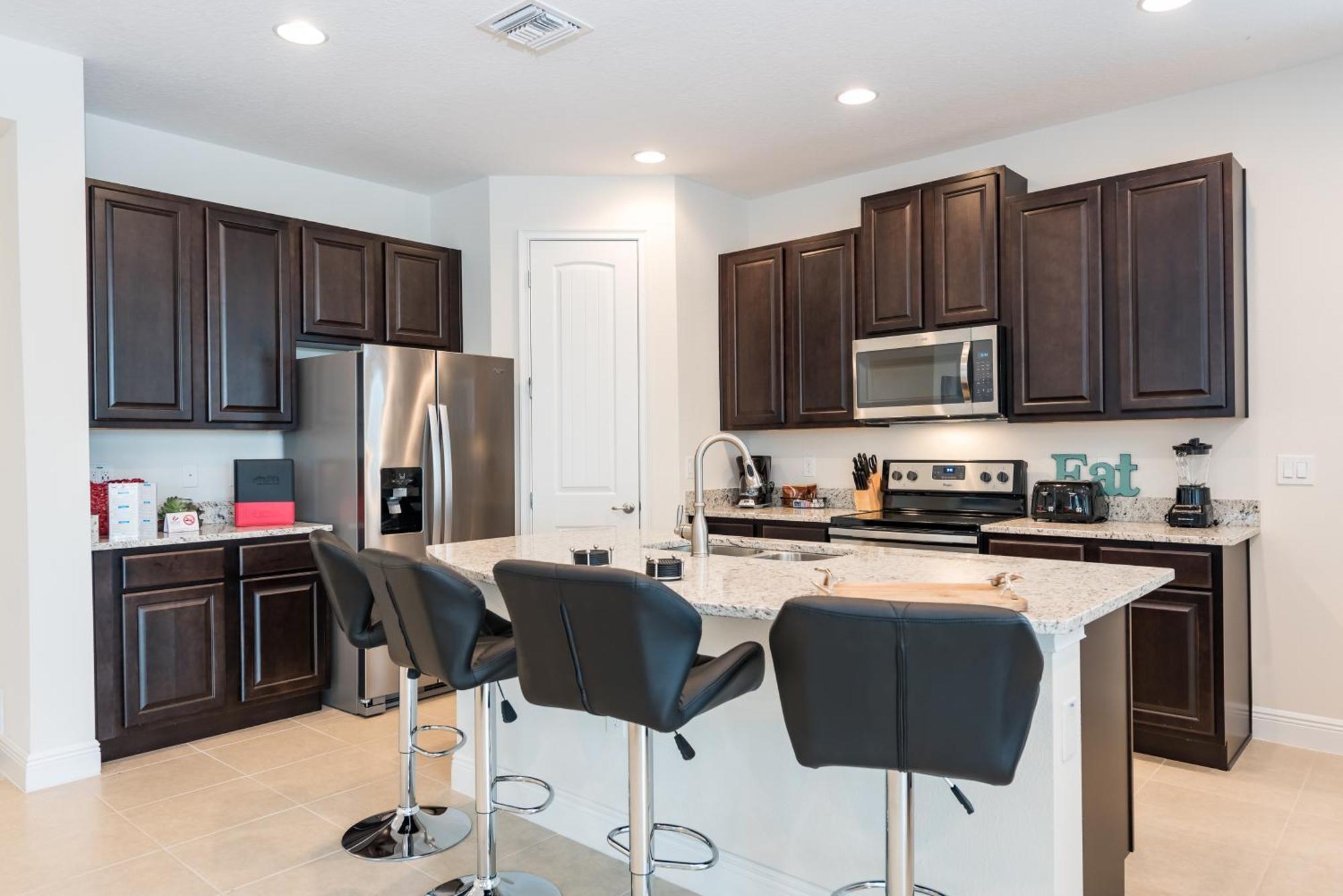 Cozy By Rentyl Near With Private Pool & Amenities - 7416m Holiday home Orlando