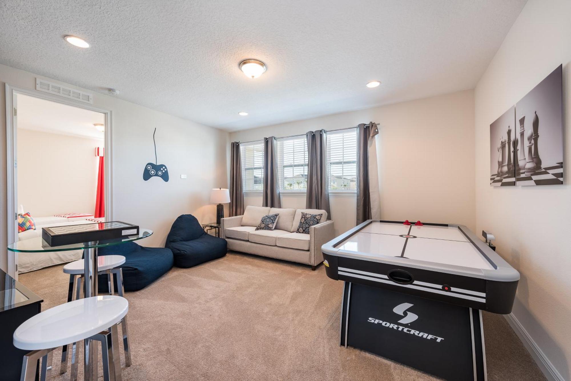 Fabulous By Rentyl Near With Private Pool, Game & Amenities - 7469m Holiday home *