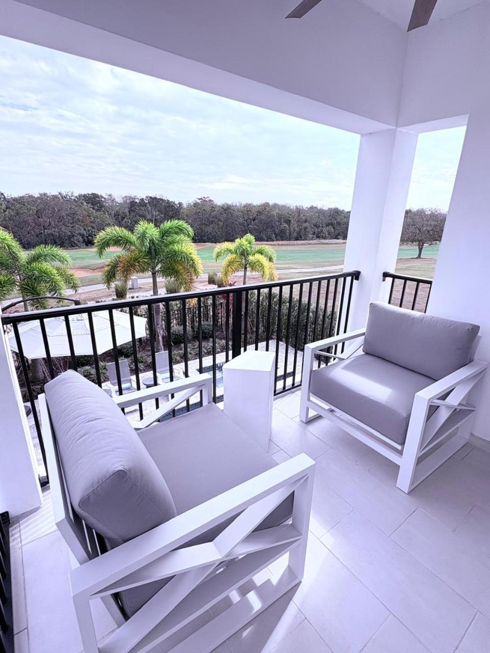 Beautiful House With Pool In Reunion 15 Minutes From Holiday home
