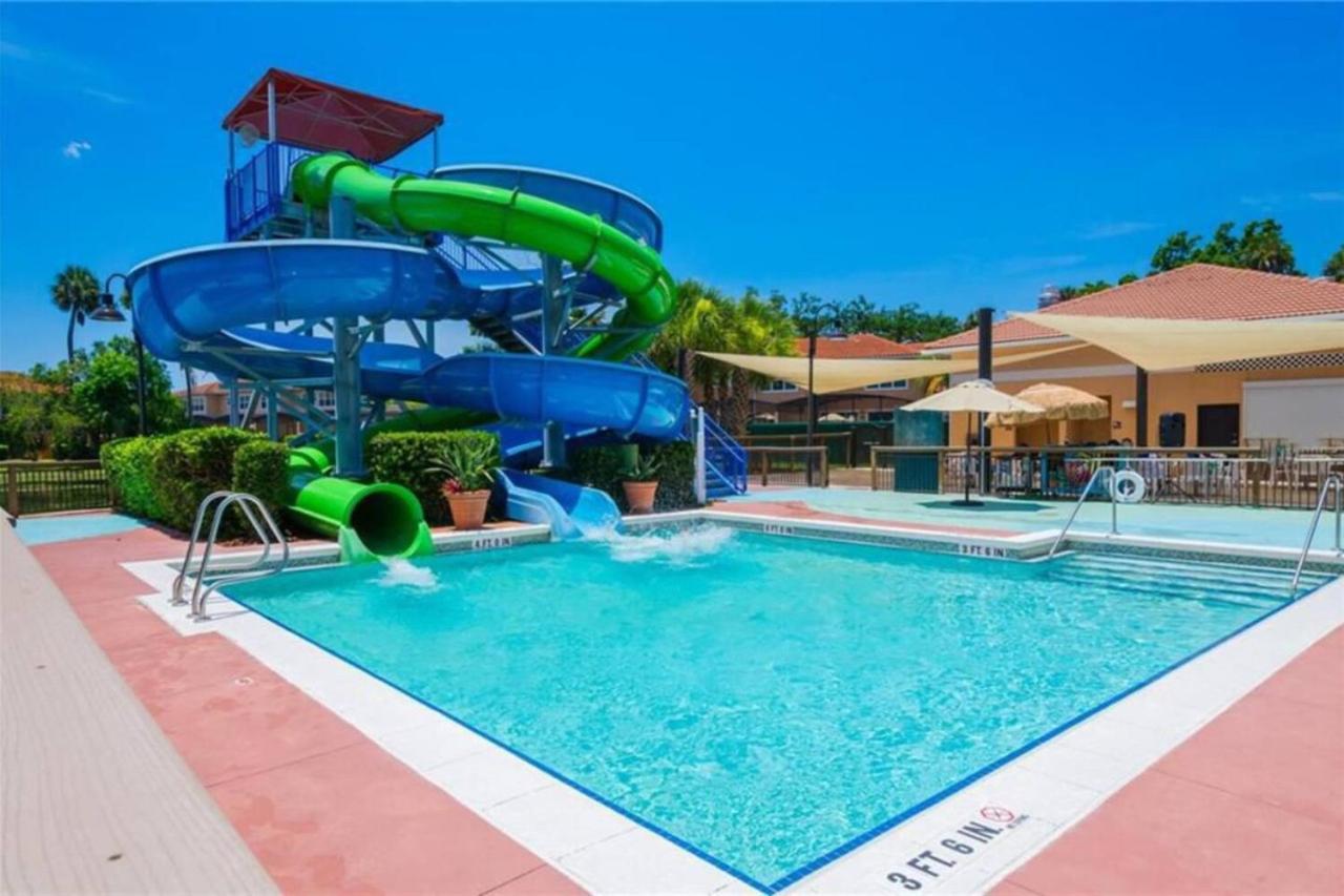 Holiday home Near Themed Jacuzzi Pool 2609