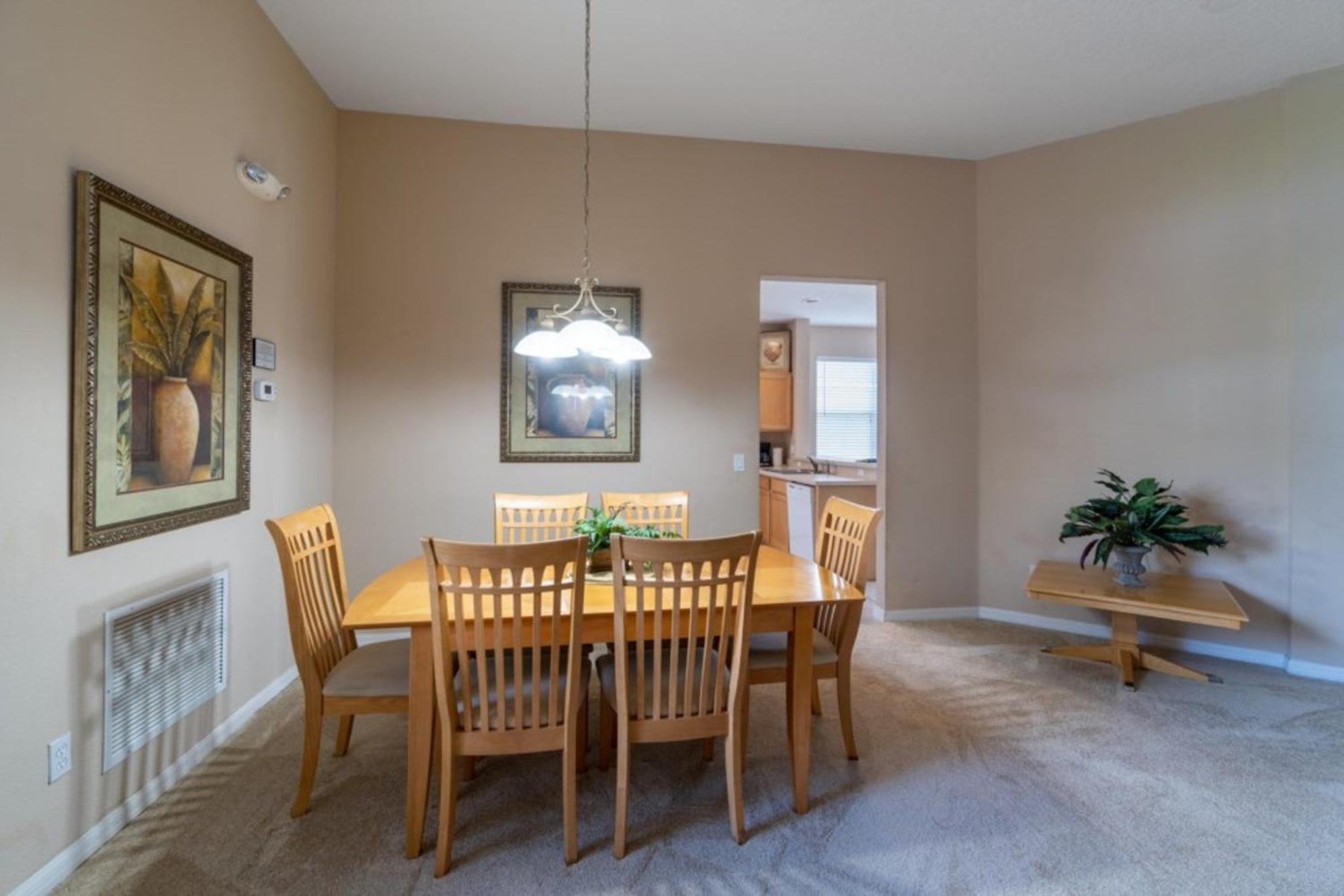 4 Bedroom Value With Private Pool Holiday home