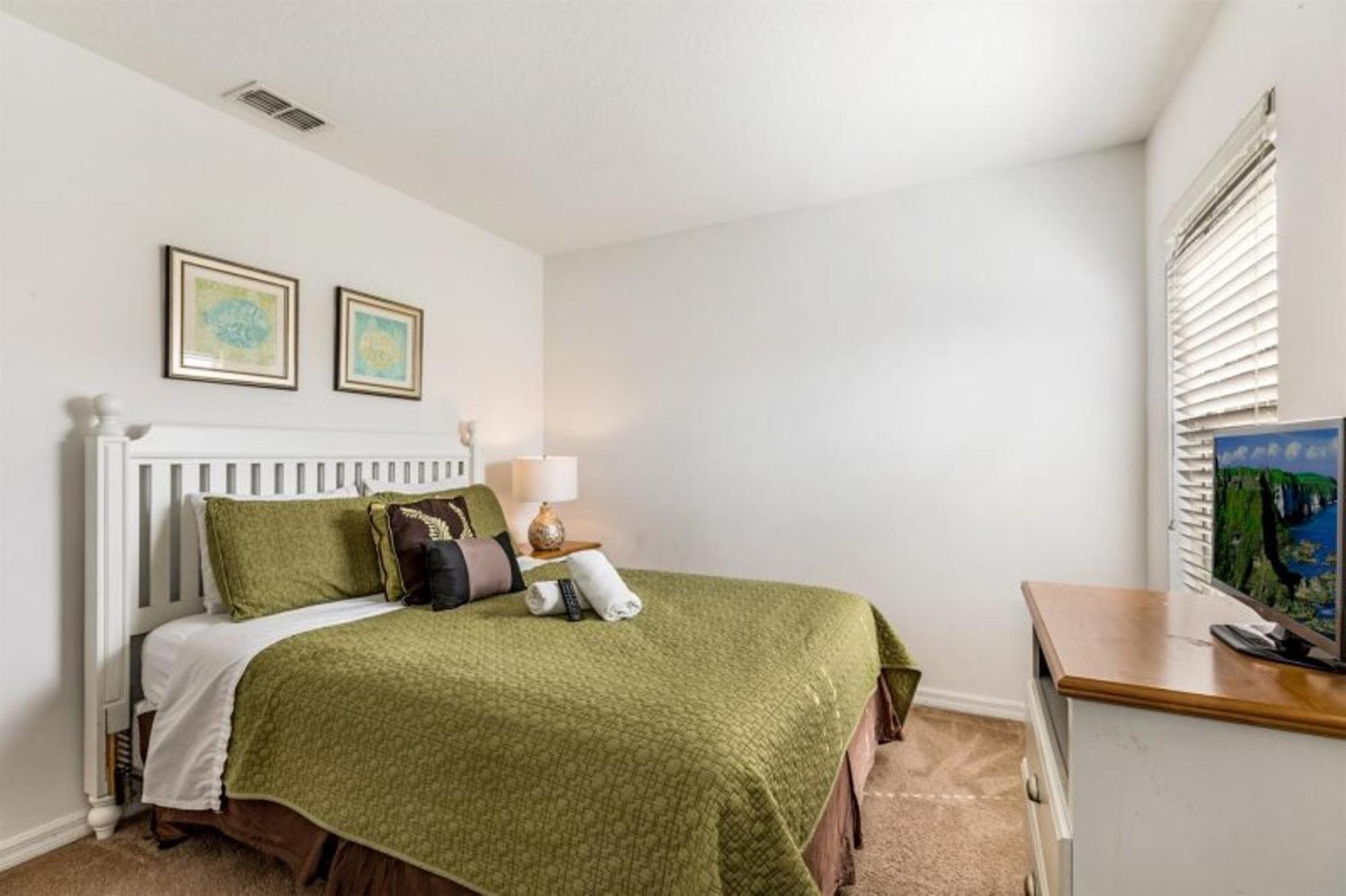 Holiday home 4 Bedroom Value With Private Pool Orlando