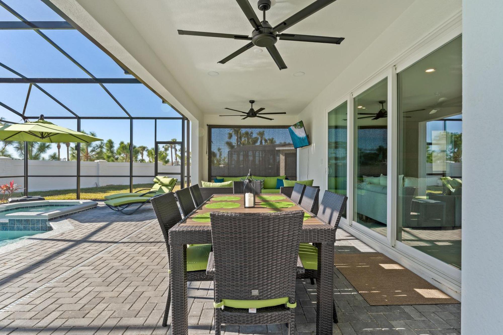 Villa New Themed Villa, Heated Pool And In Windsor Cay *