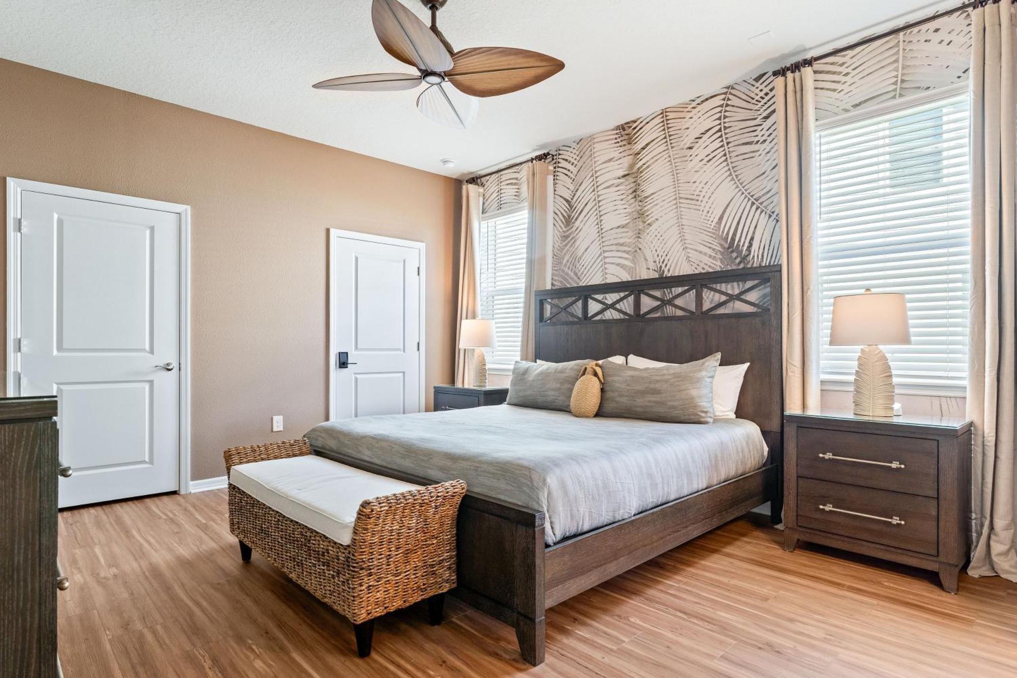 New Themed Villa, Heated Pool And In Windsor Cay * Orlando