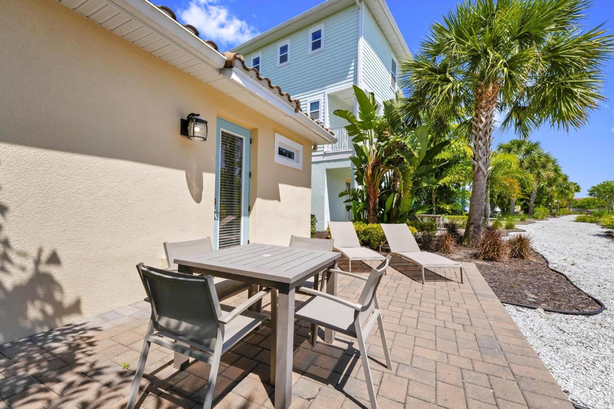 Sunny Near With Margaritaville Access - 8032ls *