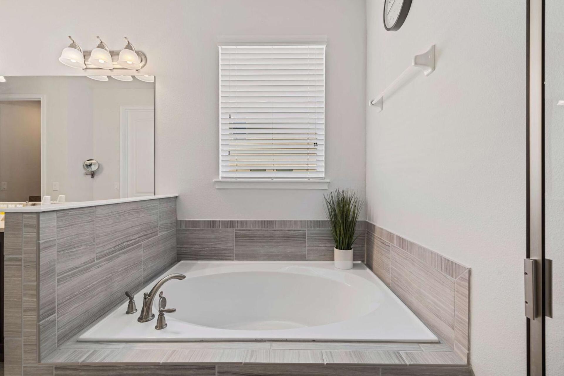 Unwind And Rejuvenate At Your Dream Hideaway Villa Orlando