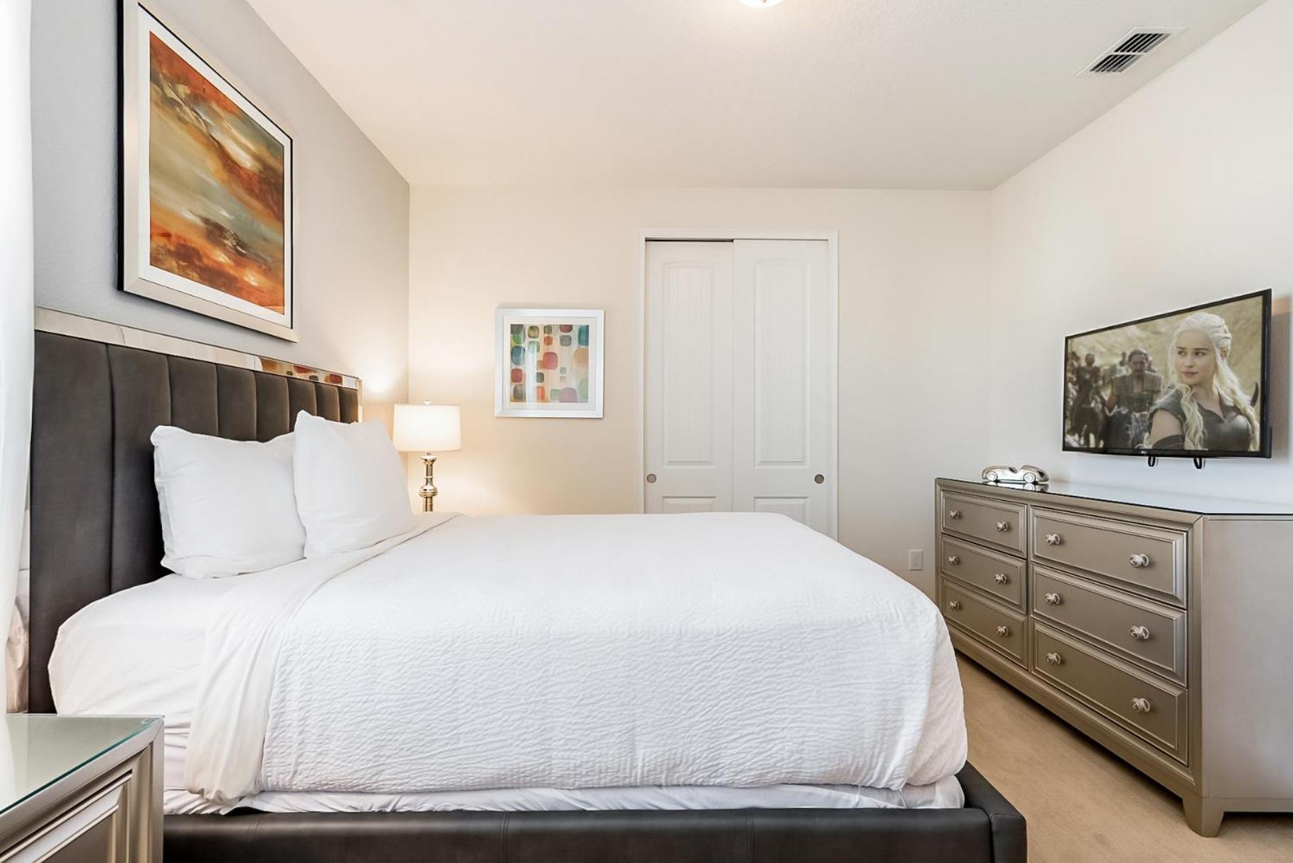 Stylish With Media & Pool Table Near By Rentyl - 7601m * Orlando