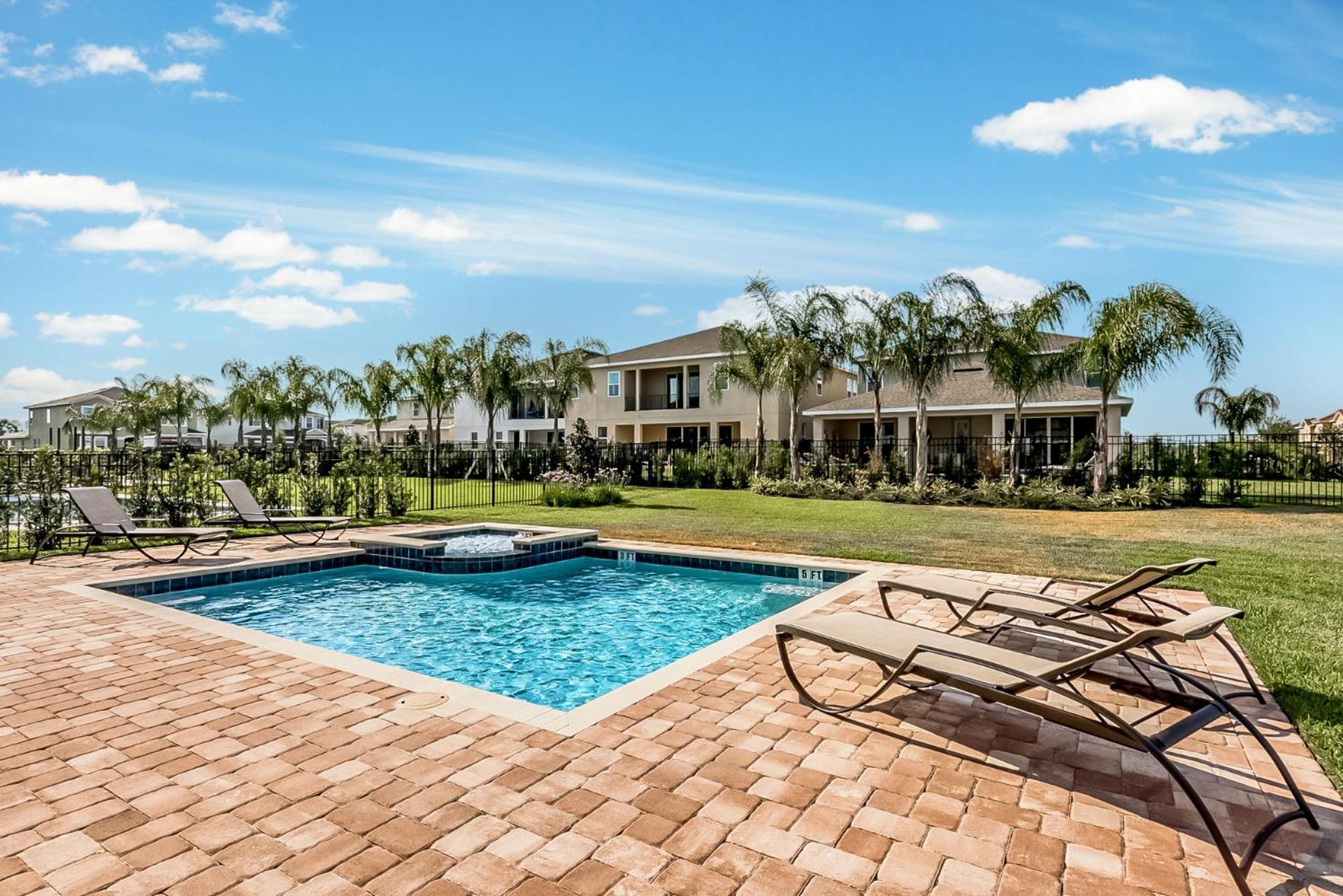 Stylish With Media & Pool Table Near By Rentyl - 7601m Orlando