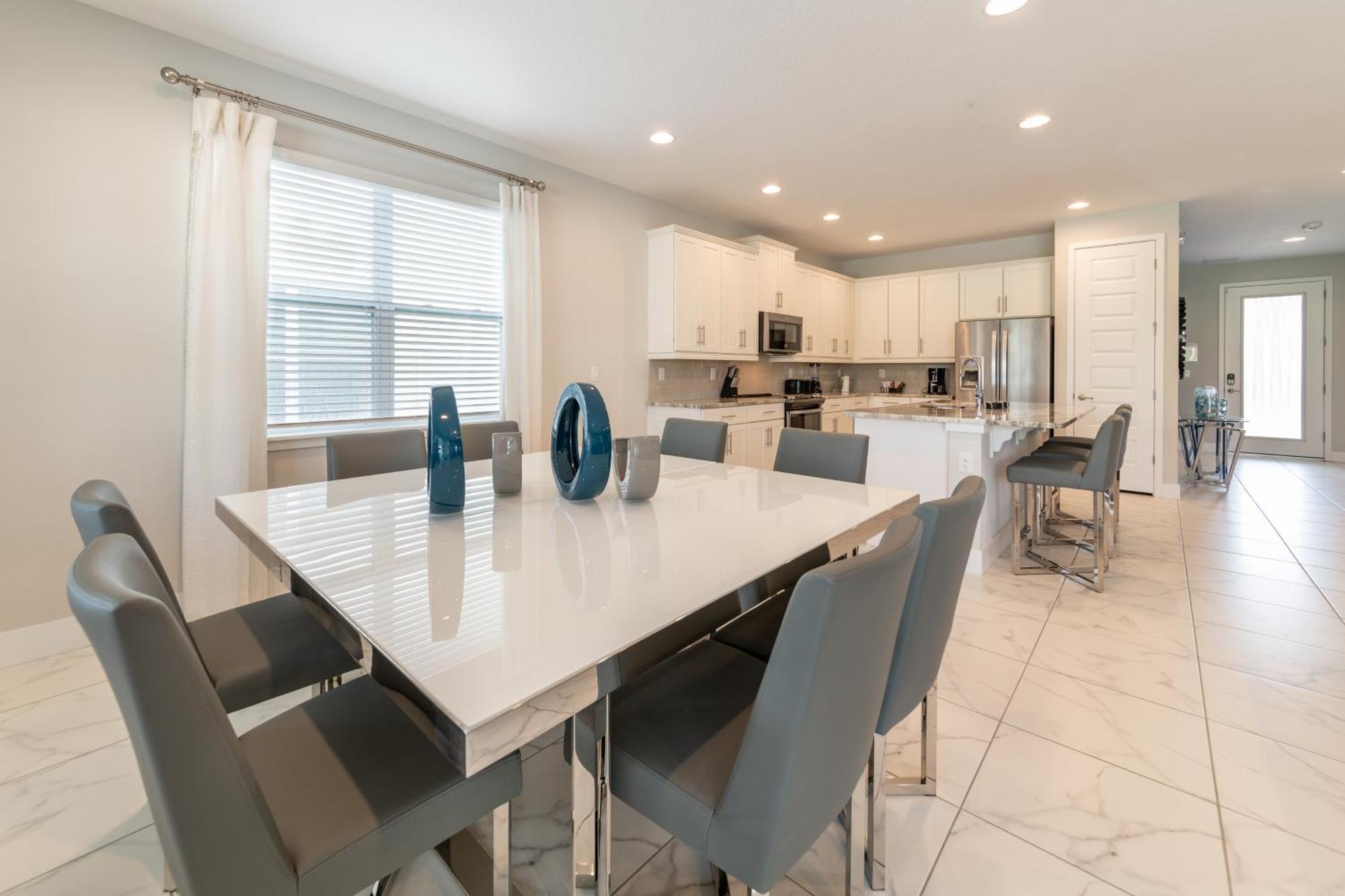 Casa de férias Beautiful By Rentyl Near With Private Pool, Pool Table & Amenities - 7448m