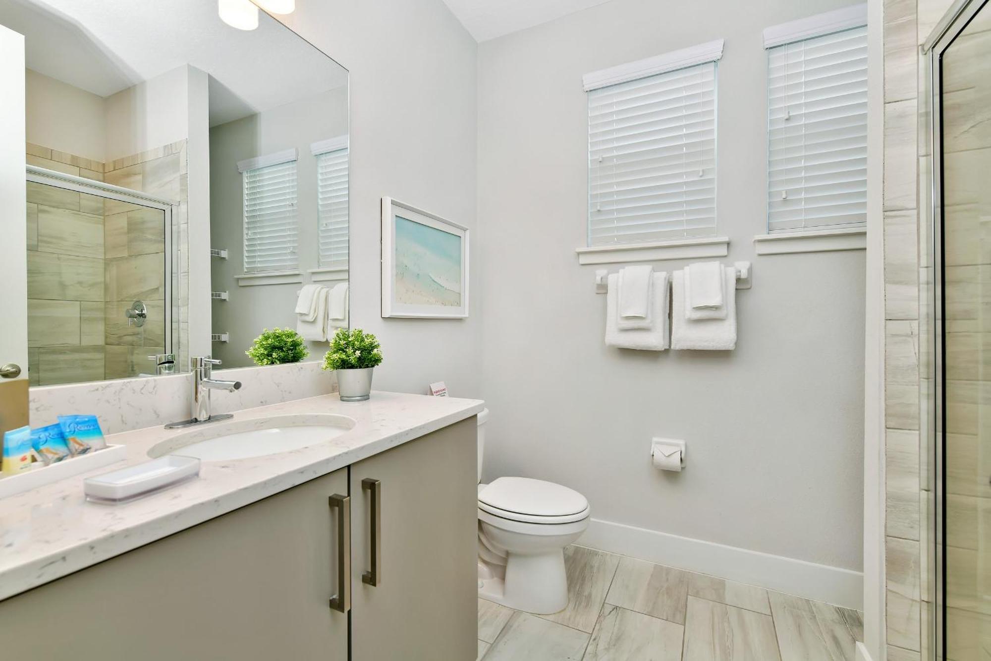 Modern House By Rentyl Near With Private Pool & Amenities - 393s Holiday home Orlando