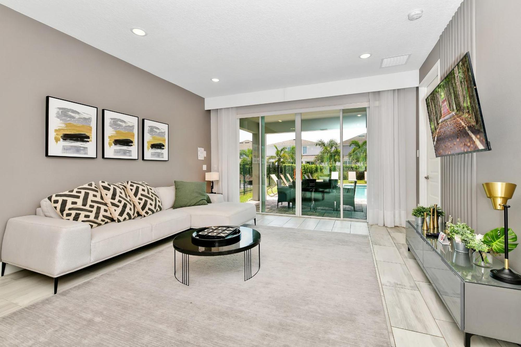 Modern House By Rentyl Near With Private Pool & Amenities - 393s Holiday home Orlando
