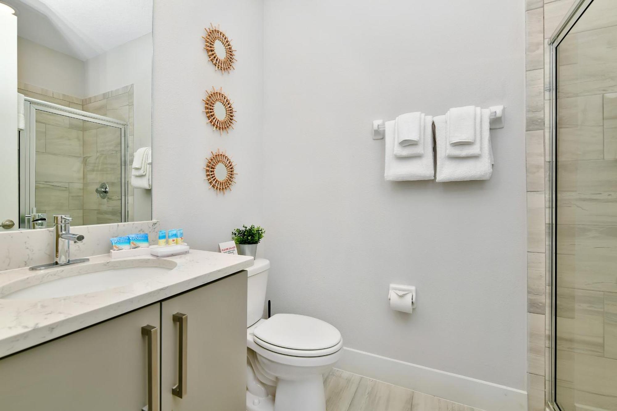 Holiday home Modern House By Rentyl Near With Private Pool & Amenities - 393s *