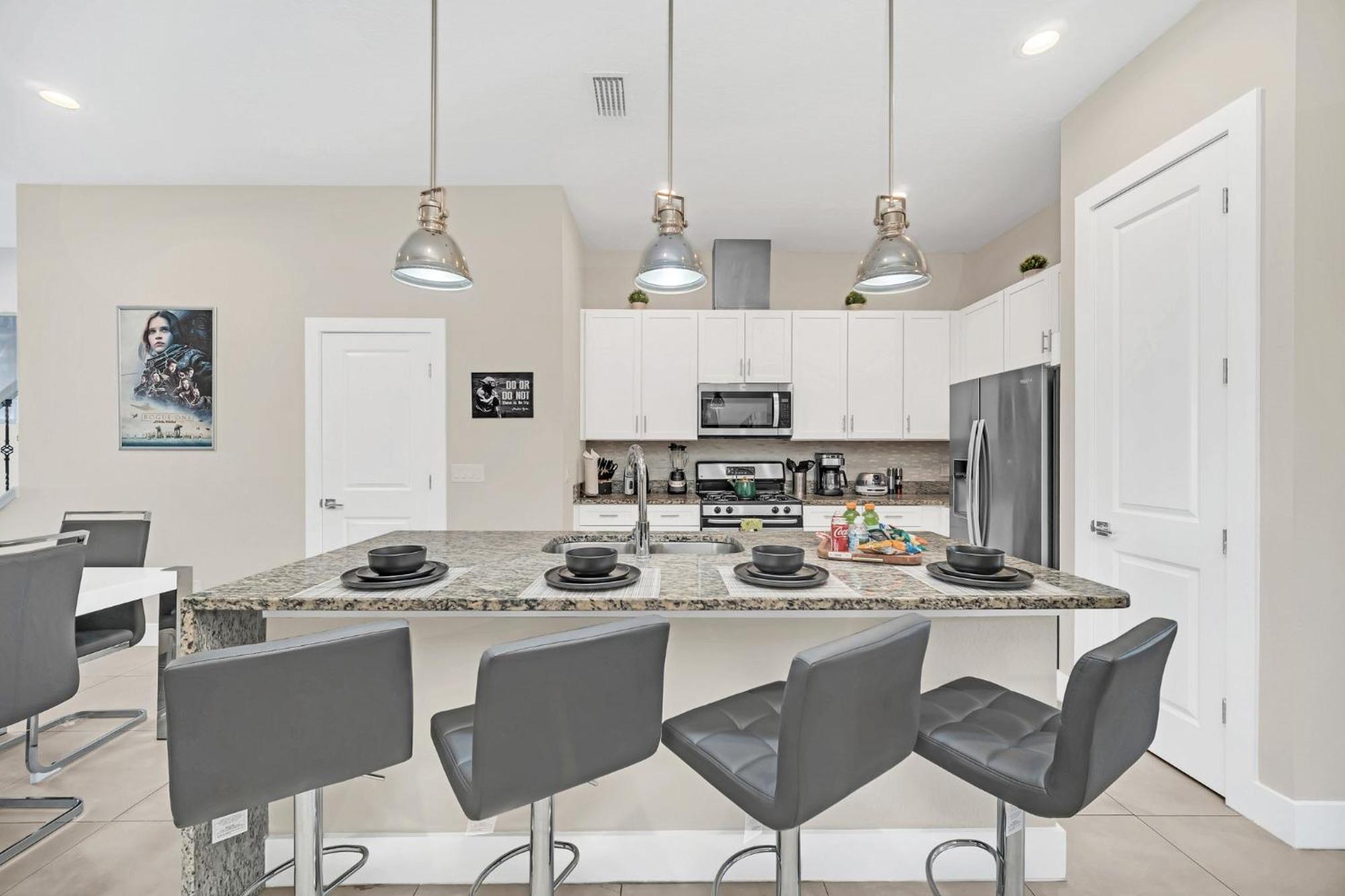 New Amazing Unique Dream House 5 Min To Orlando
