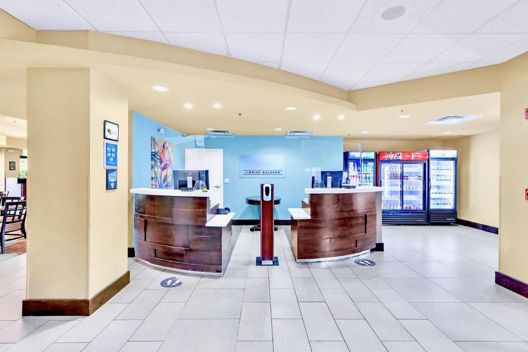 With Pool And Hot Tub - Close To Near Apartment *