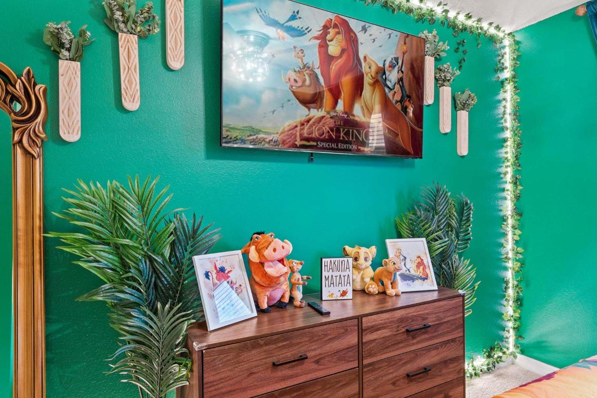 Enchanting Themed Magic In Every Corner Holiday home