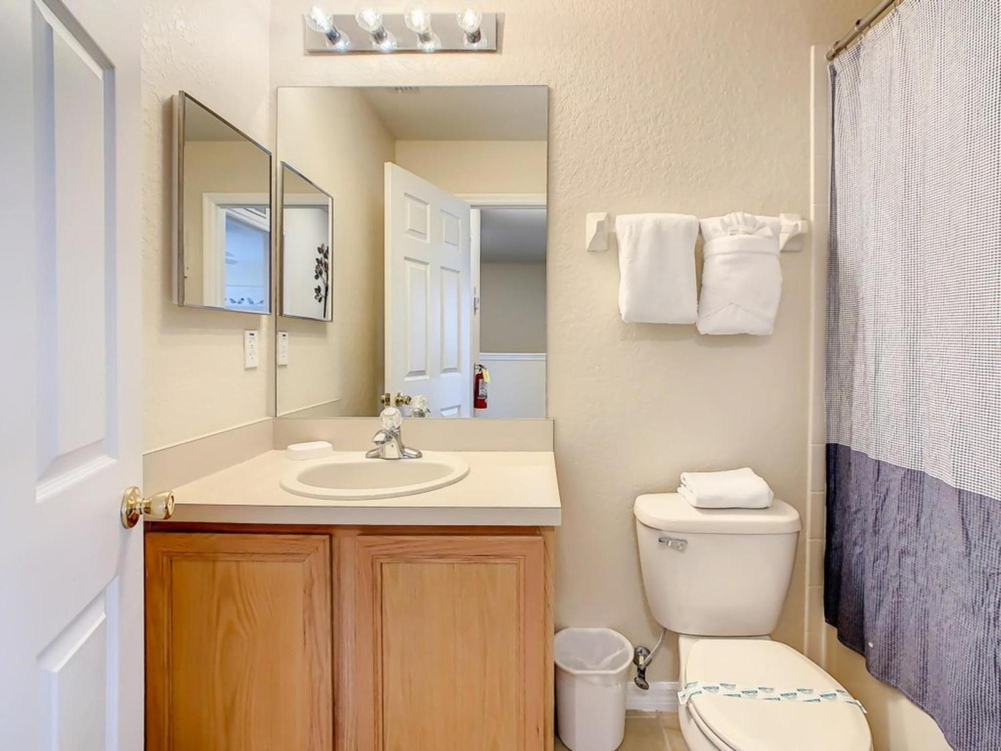 Spacious Regal Oaks Townhome By Apartment Orlando