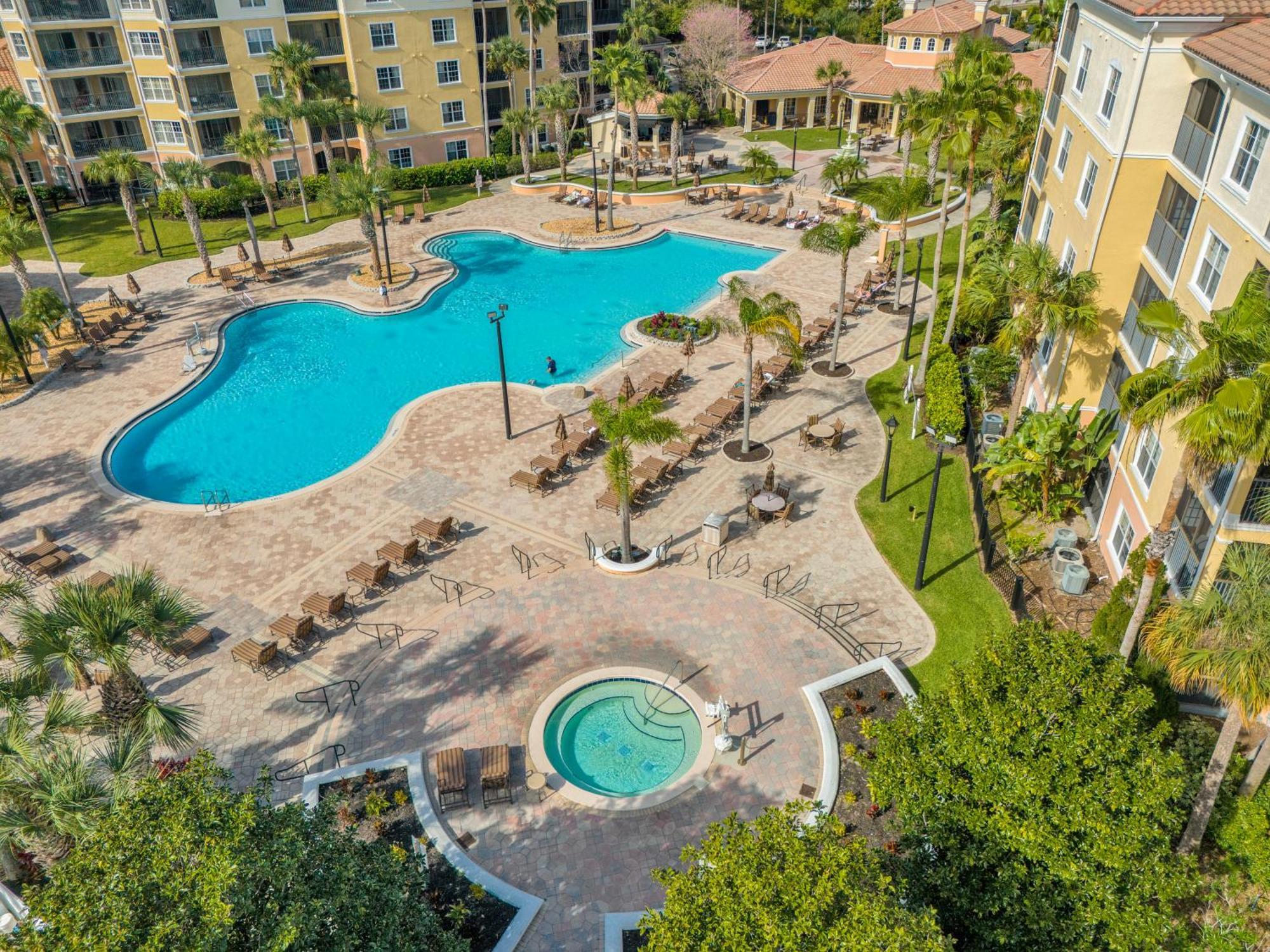 3 Bedroom Family Friendly At Worldquest Near 2728 Holiday home *