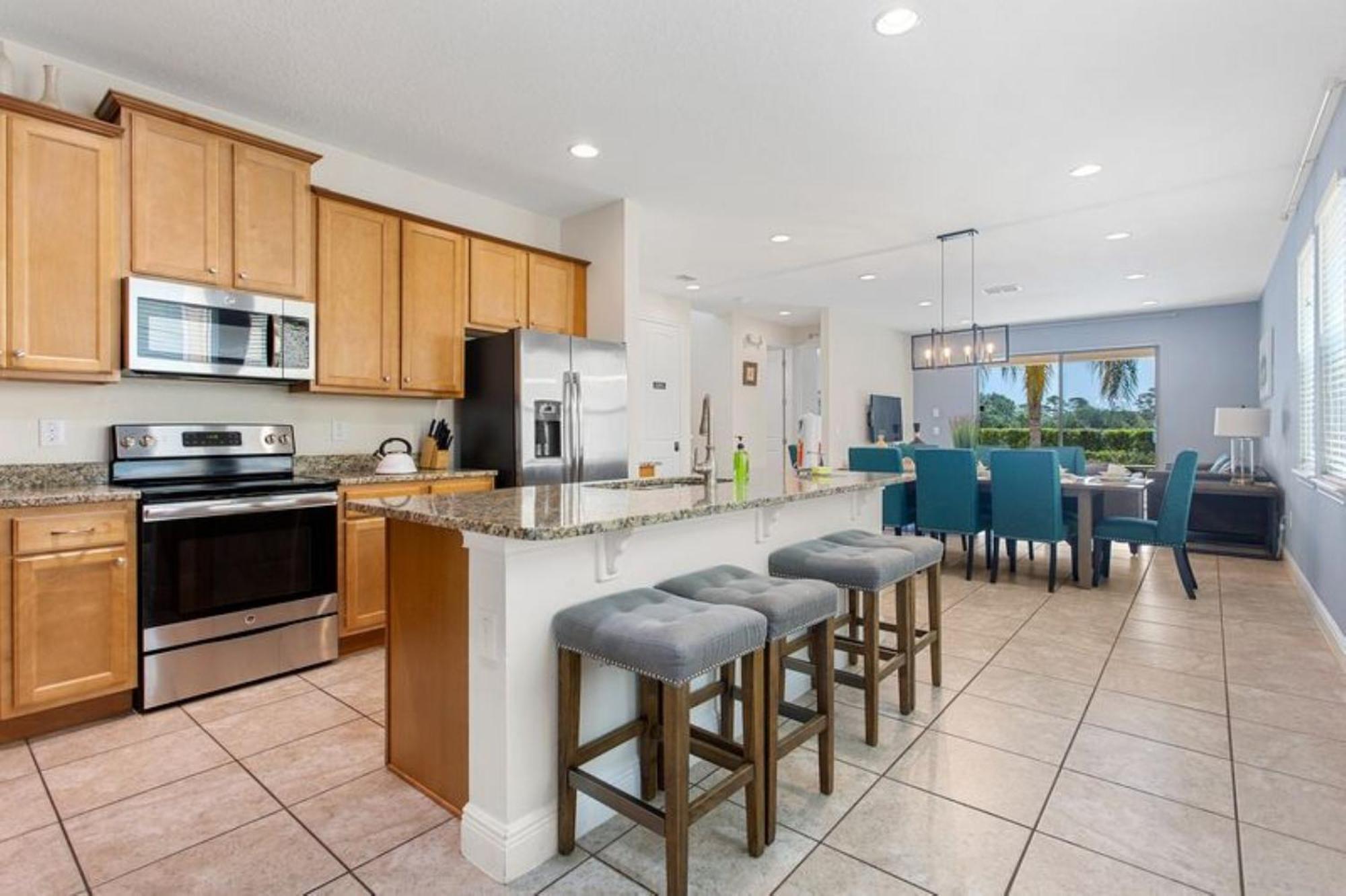 361 8 Pc Perfect With Private Pool *