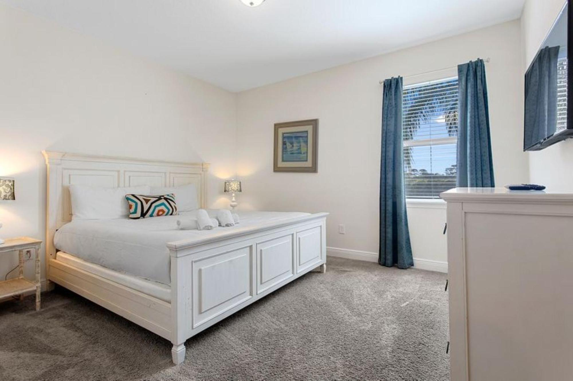 361 8 Pc Perfect With Private Pool *