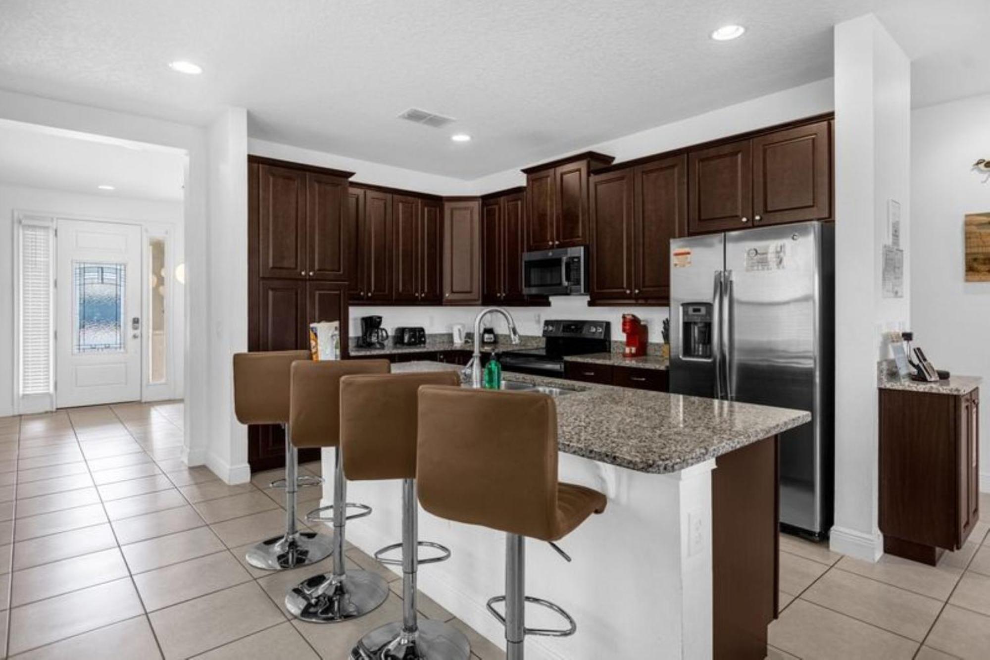 371-8-pc-fabulous With Private Pool And Holiday home *