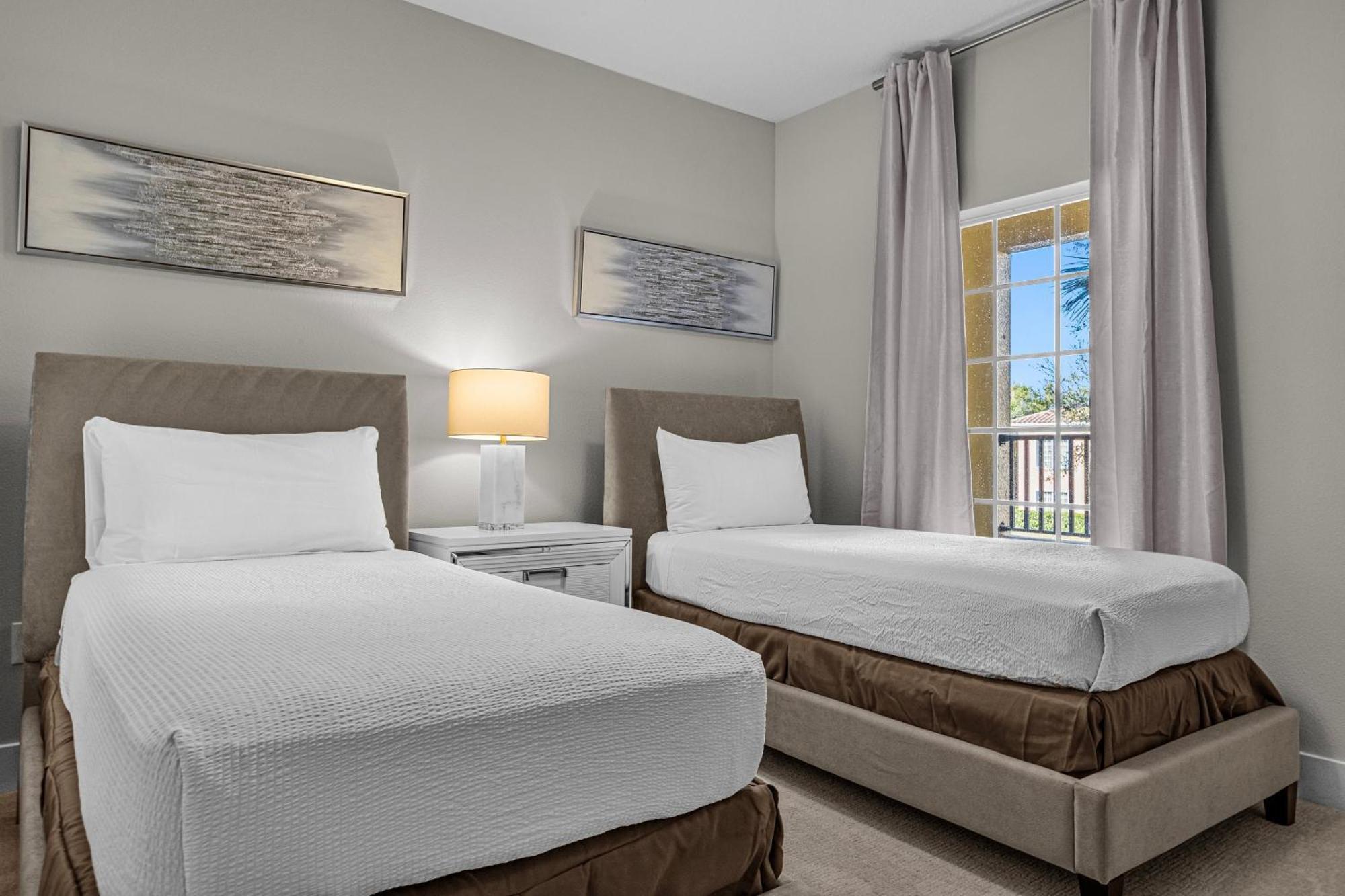 3 Bedroom Spacious At Worldquest Near Disney- 22677 *