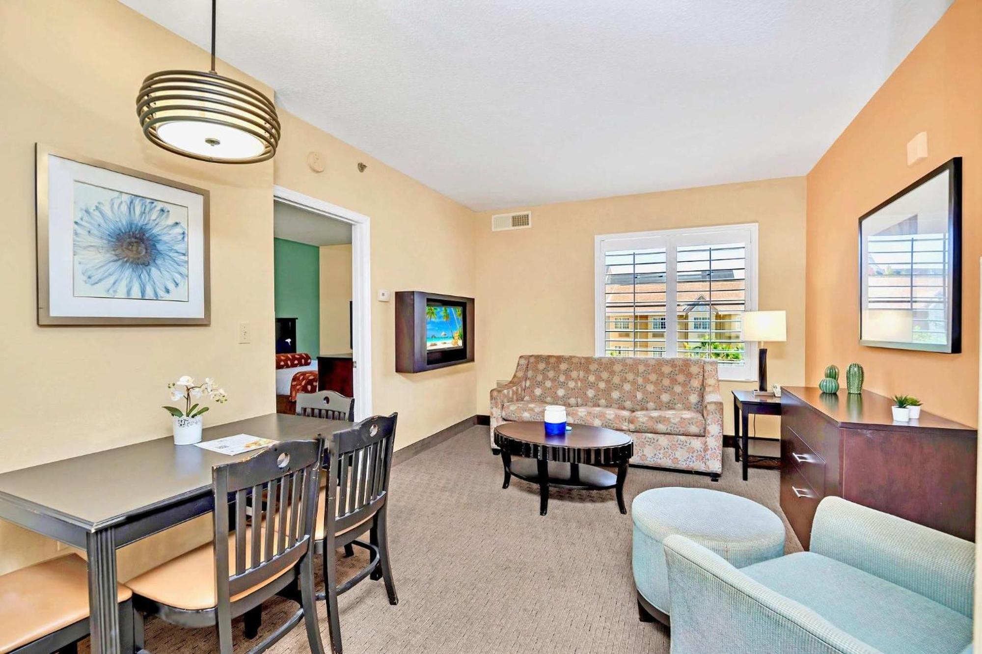 Apartment W Hot Tub And Pool Near Universal