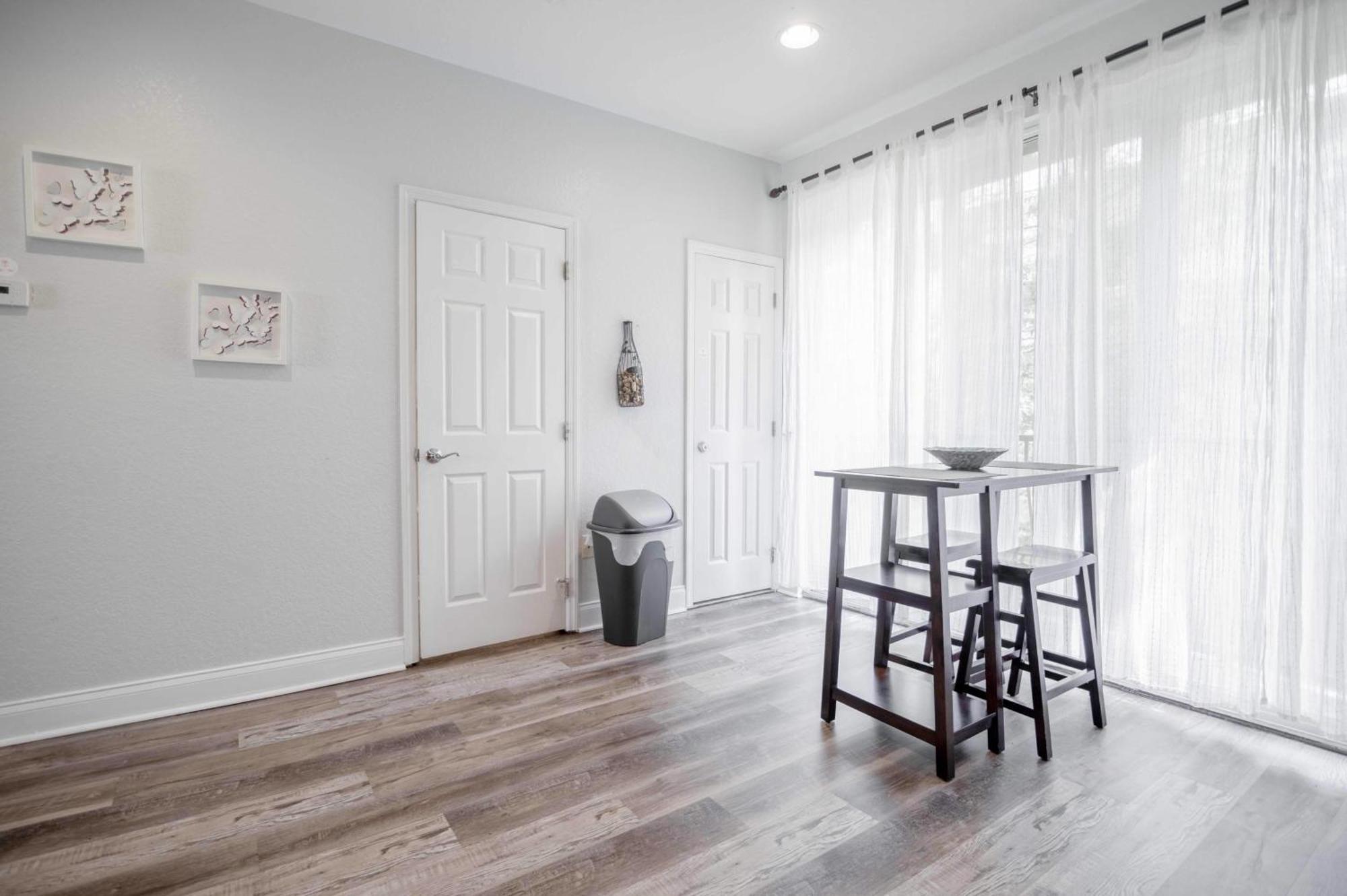 New! Fabulous Vista Cay Casa Bella Near Theme Parks, And Walk To The Convention Center * Orlando