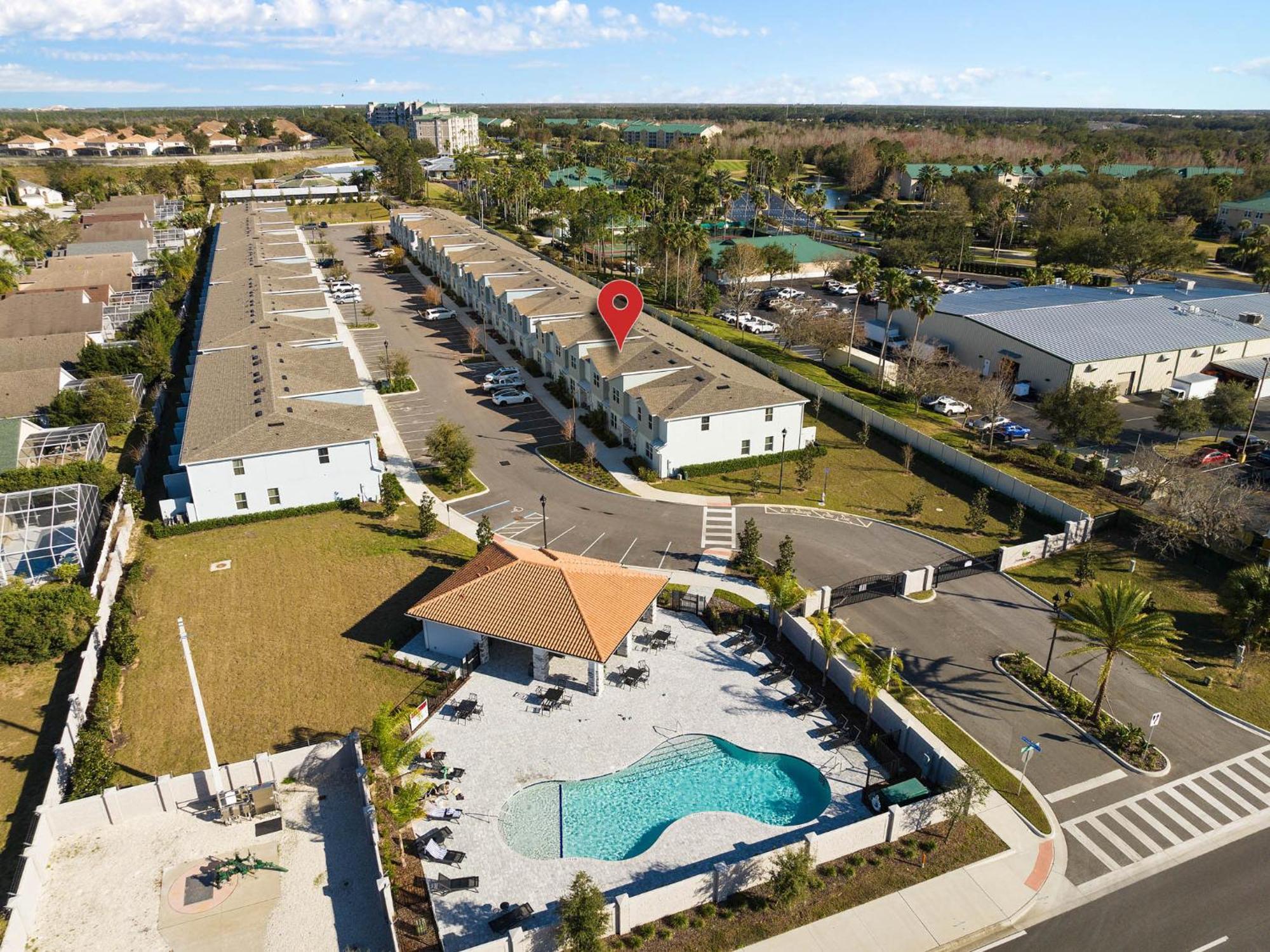 Super Close -disney's Parks Theme & Pool Holiday home