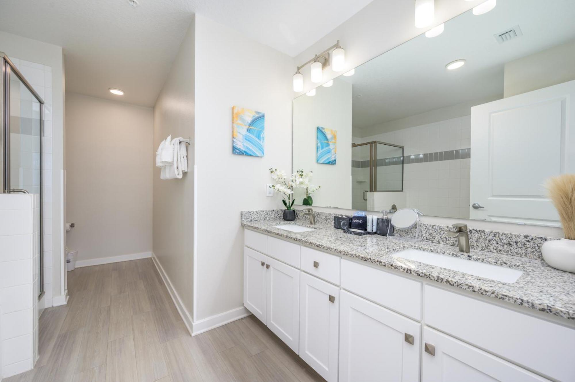 Apartment Epic Universe Brand New Modern Vista Cay Reserve - 6005