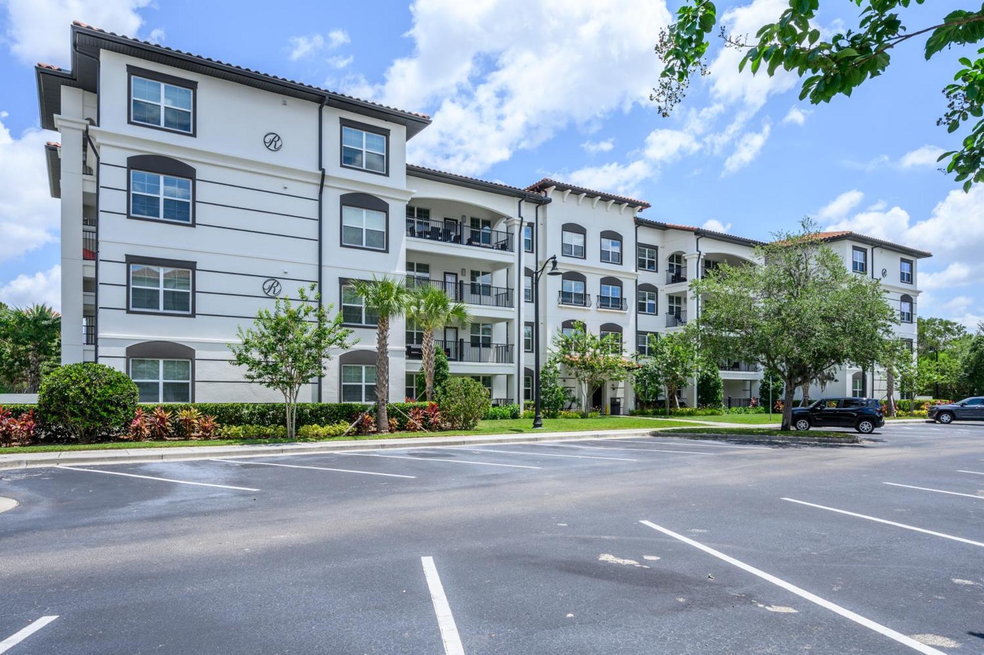 Apartment Epic Universe Brand New Modern Vista Cay Reserve - 6005